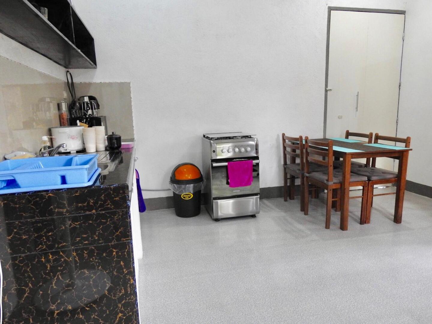 One-Bedroom House - Photo 17