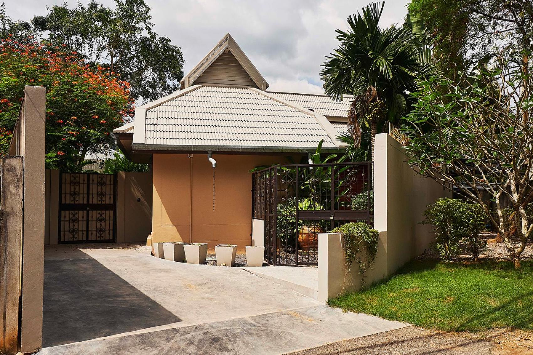 One-Bedroom Villa with Private Pool - Photo 10