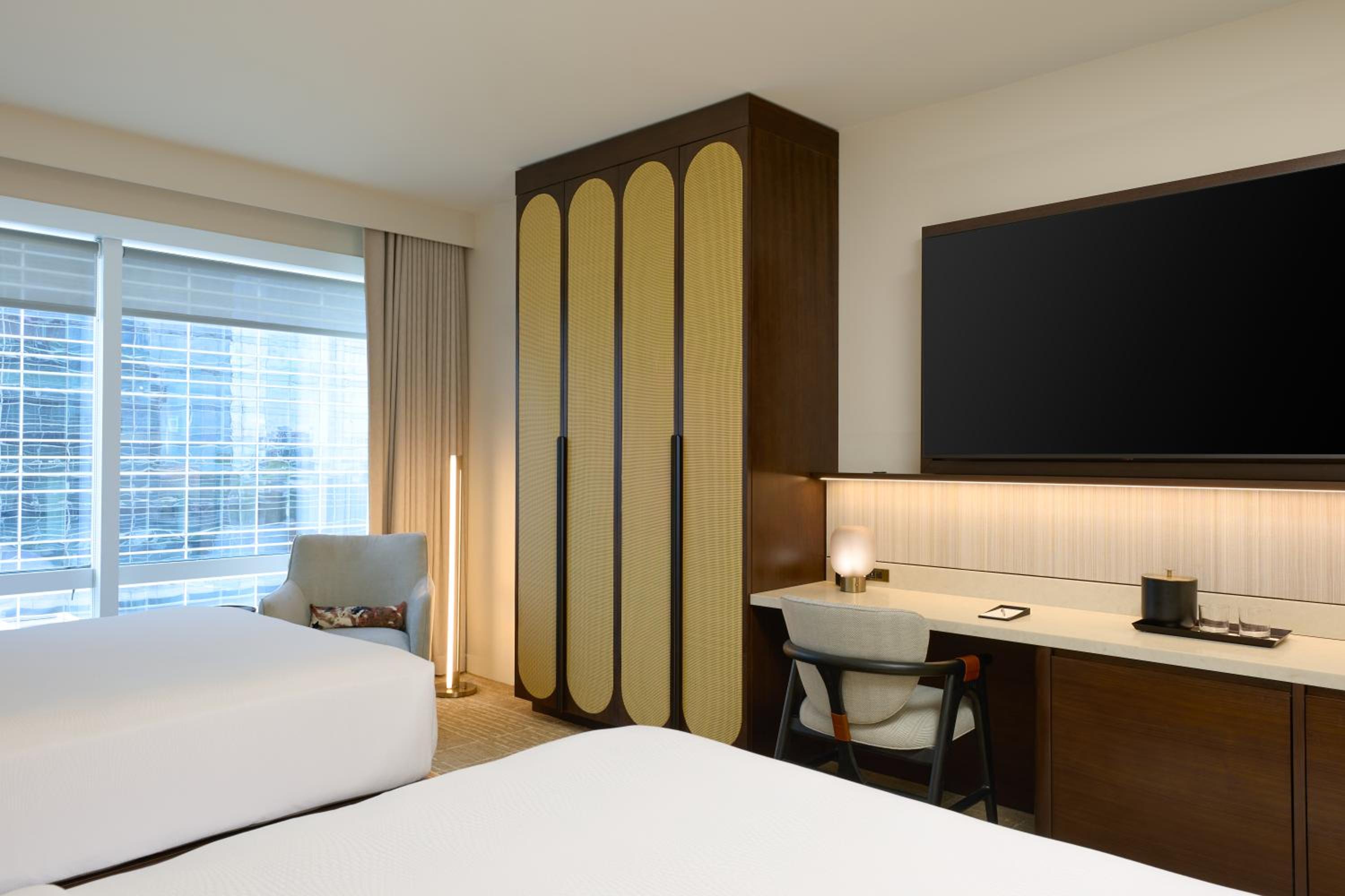 Deluxe Queen Room with Two Queen Beds