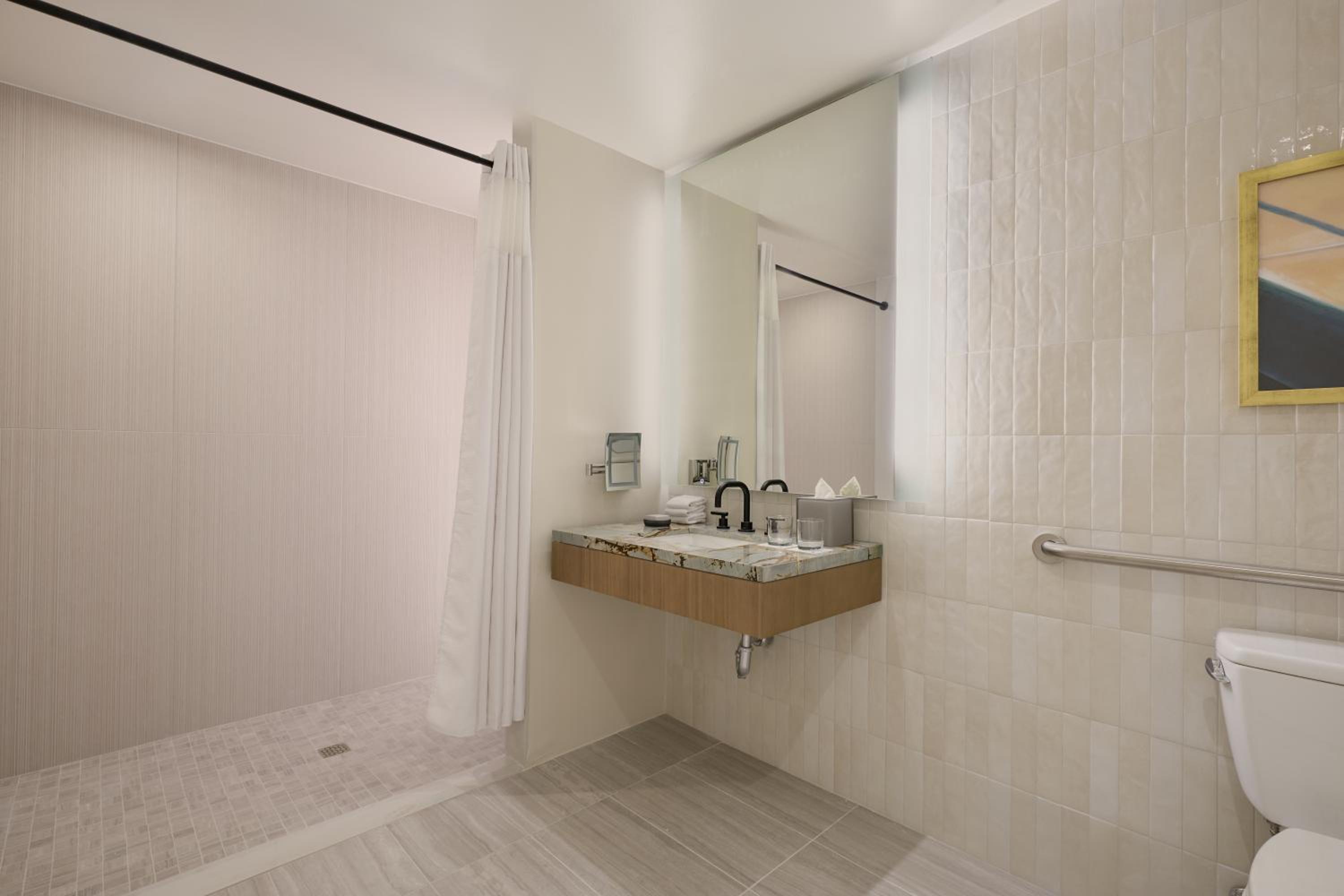 Studio Suite with King Bed and Roll-In Shower - Mobility Accessible
