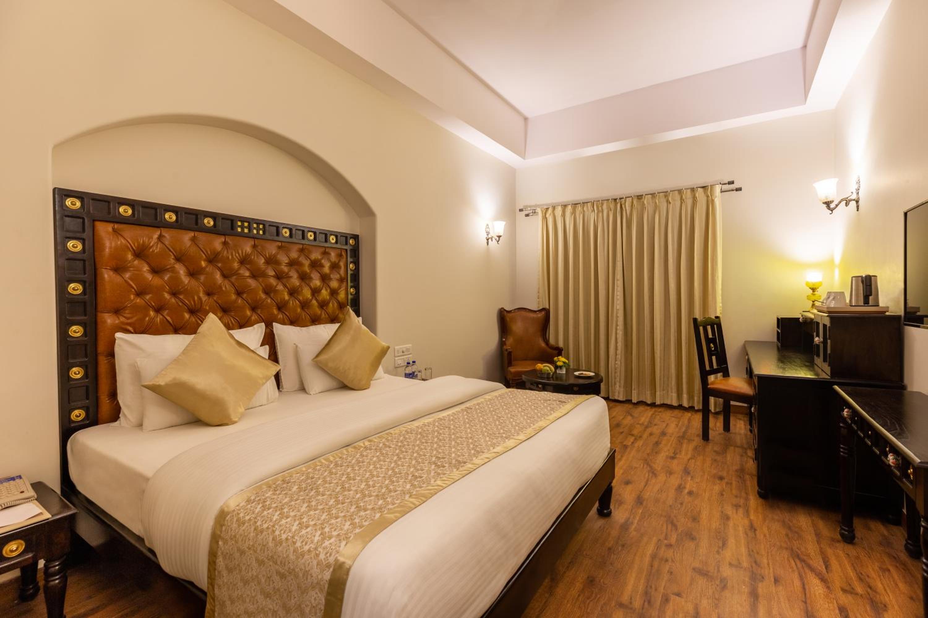 Superior Rooms- 1 Double Bed - Photo 1