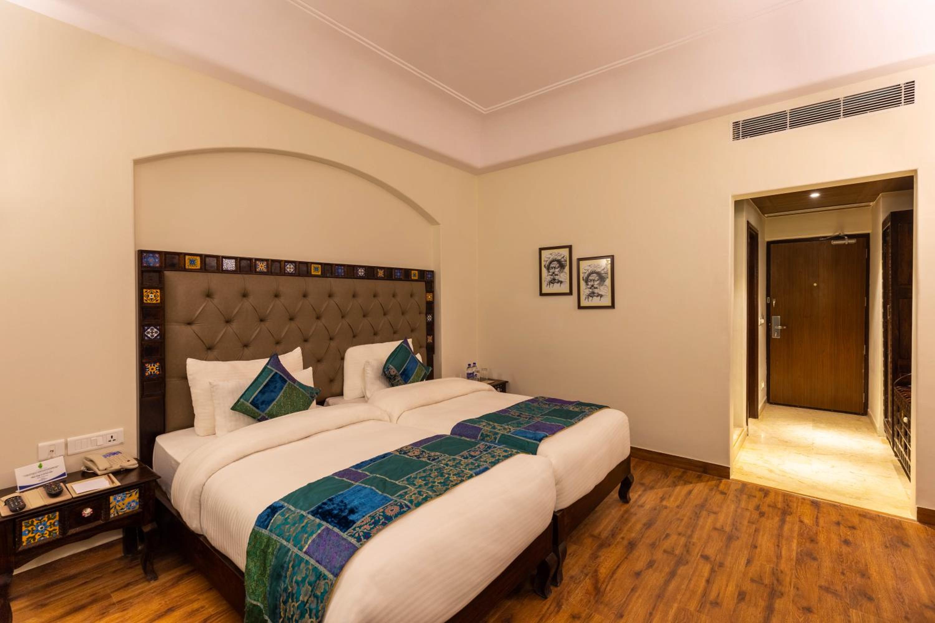Deluxe Rooms 2 Sgl Beds - Photo 1