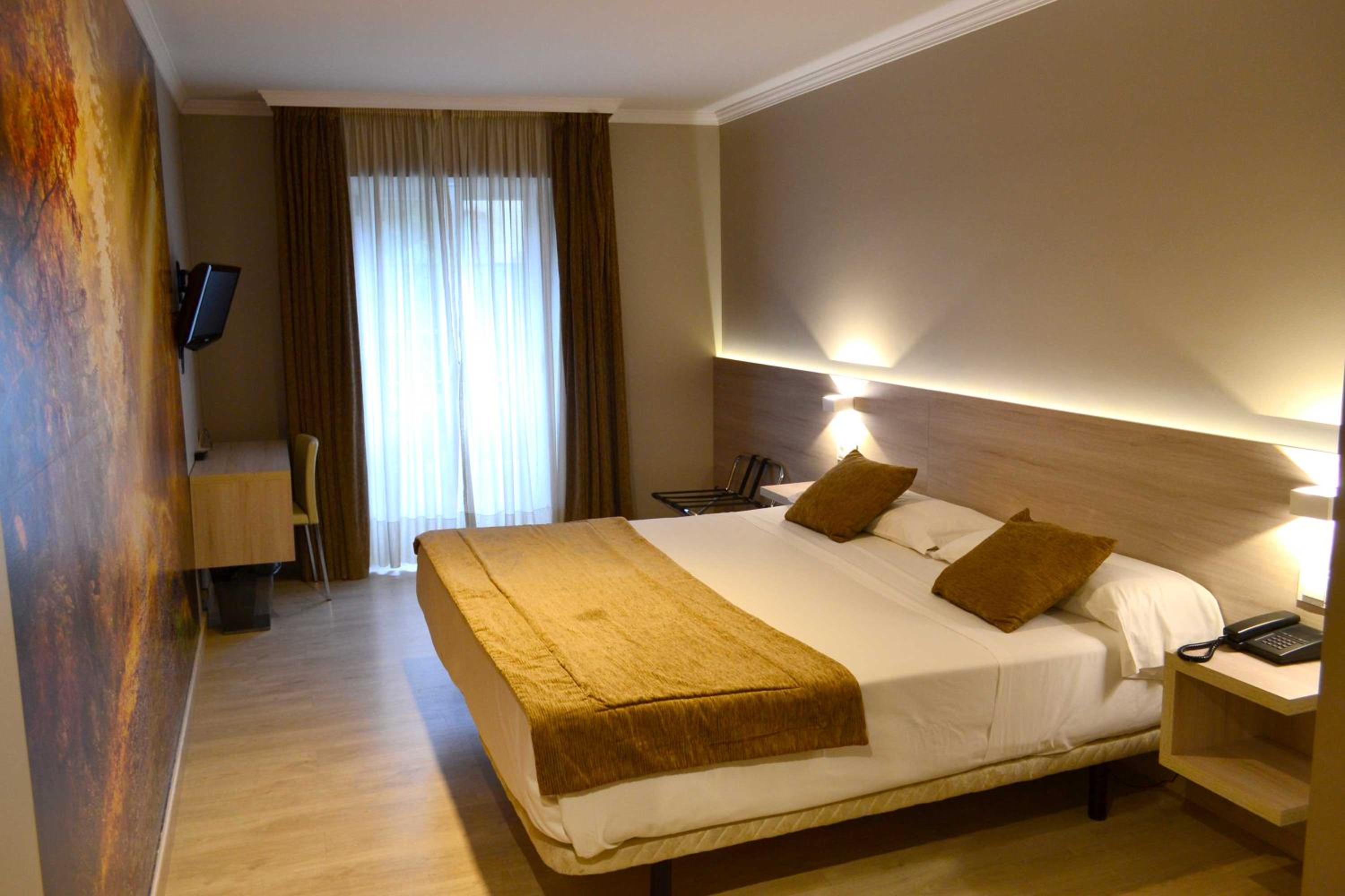Superior Queen Room photo 2