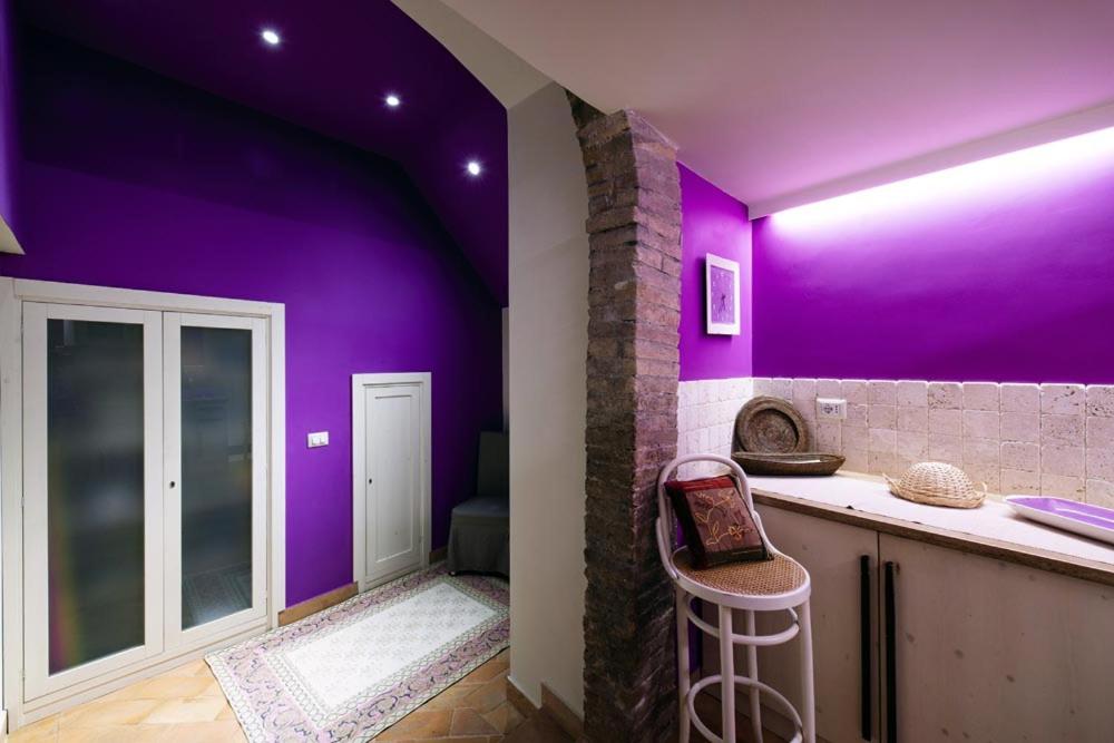 Deluxe King Suite photo 3