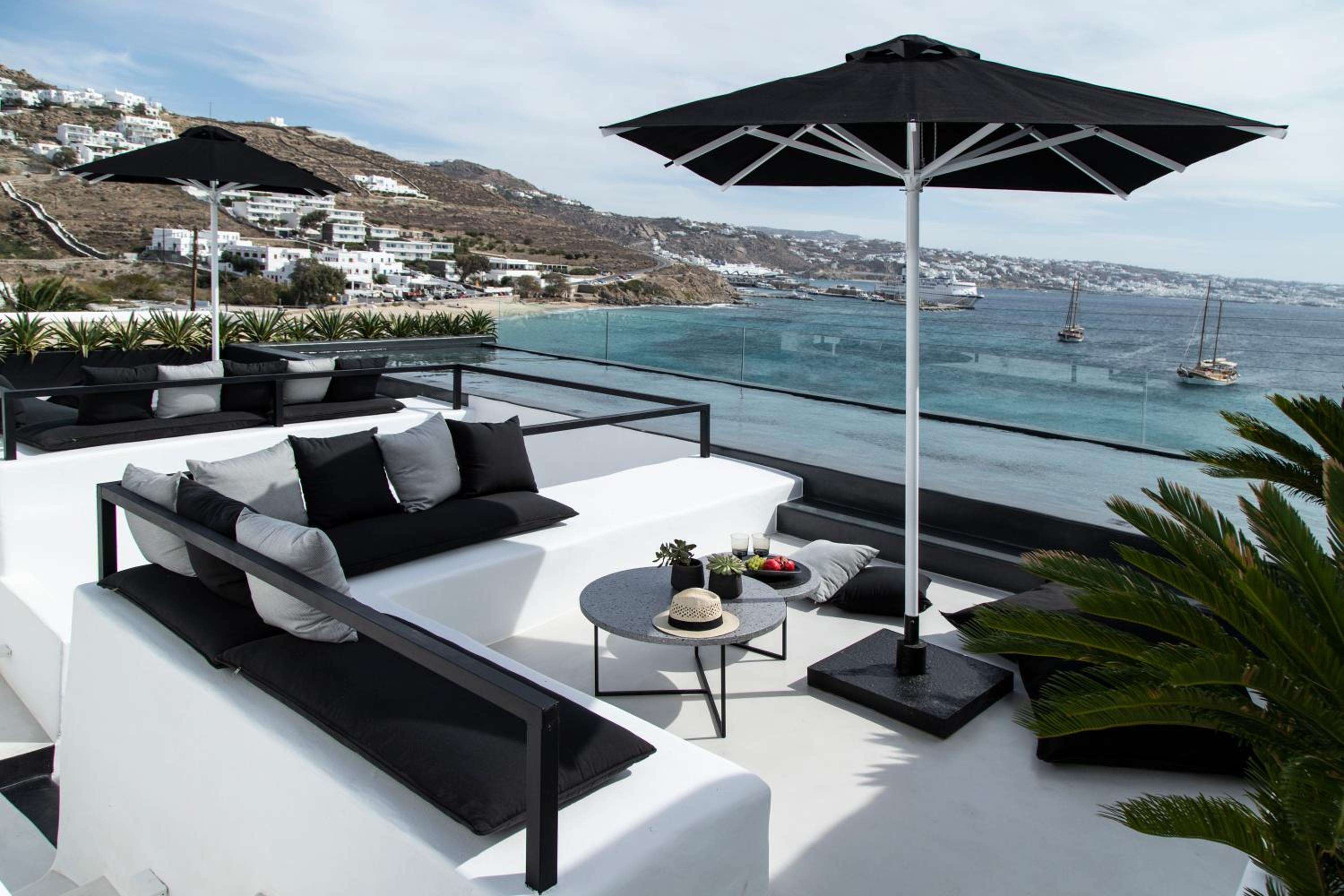 Family Maisonette with Panoramic Sea view photo 3