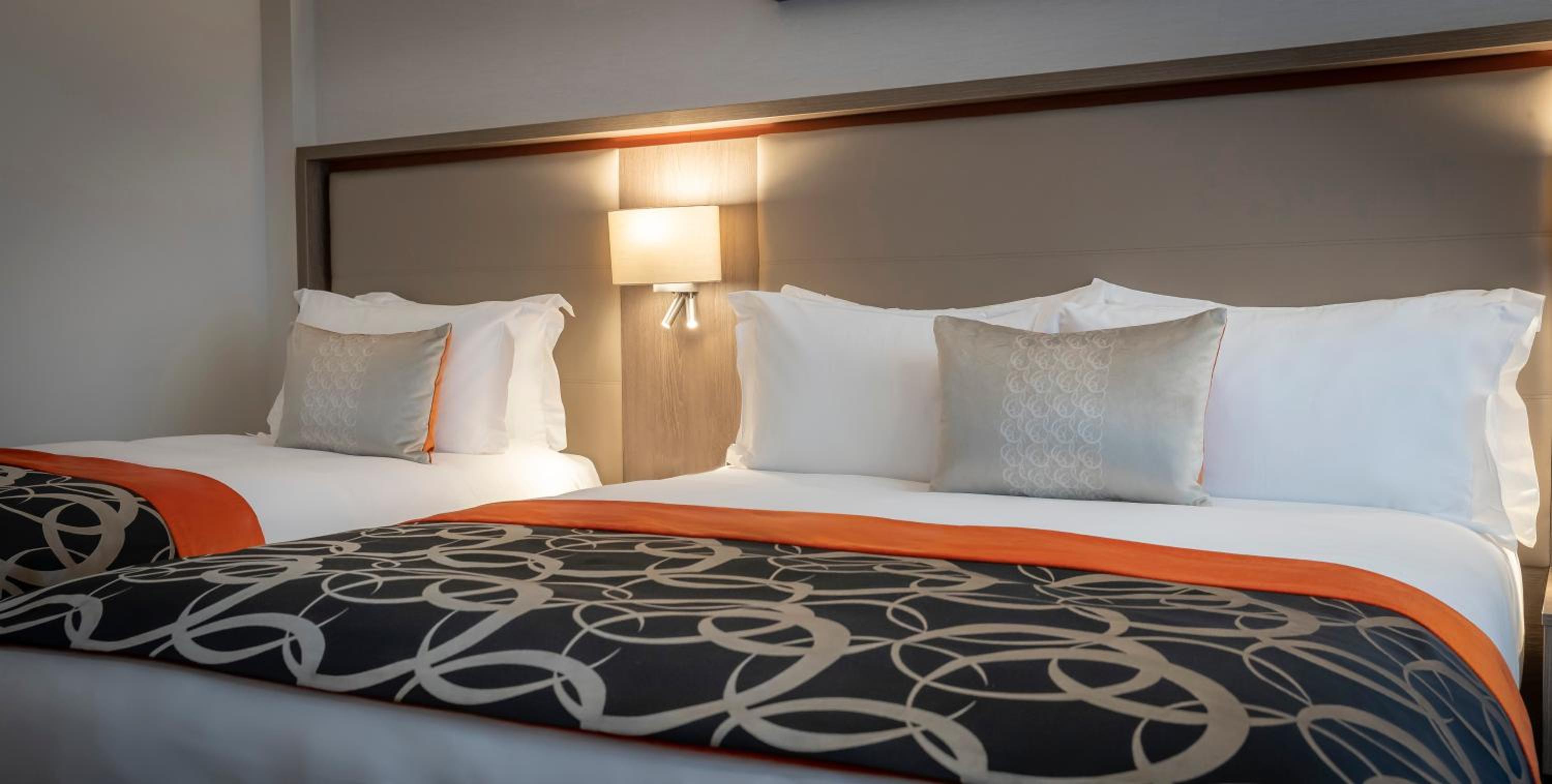 Deluxe Double & Single Room