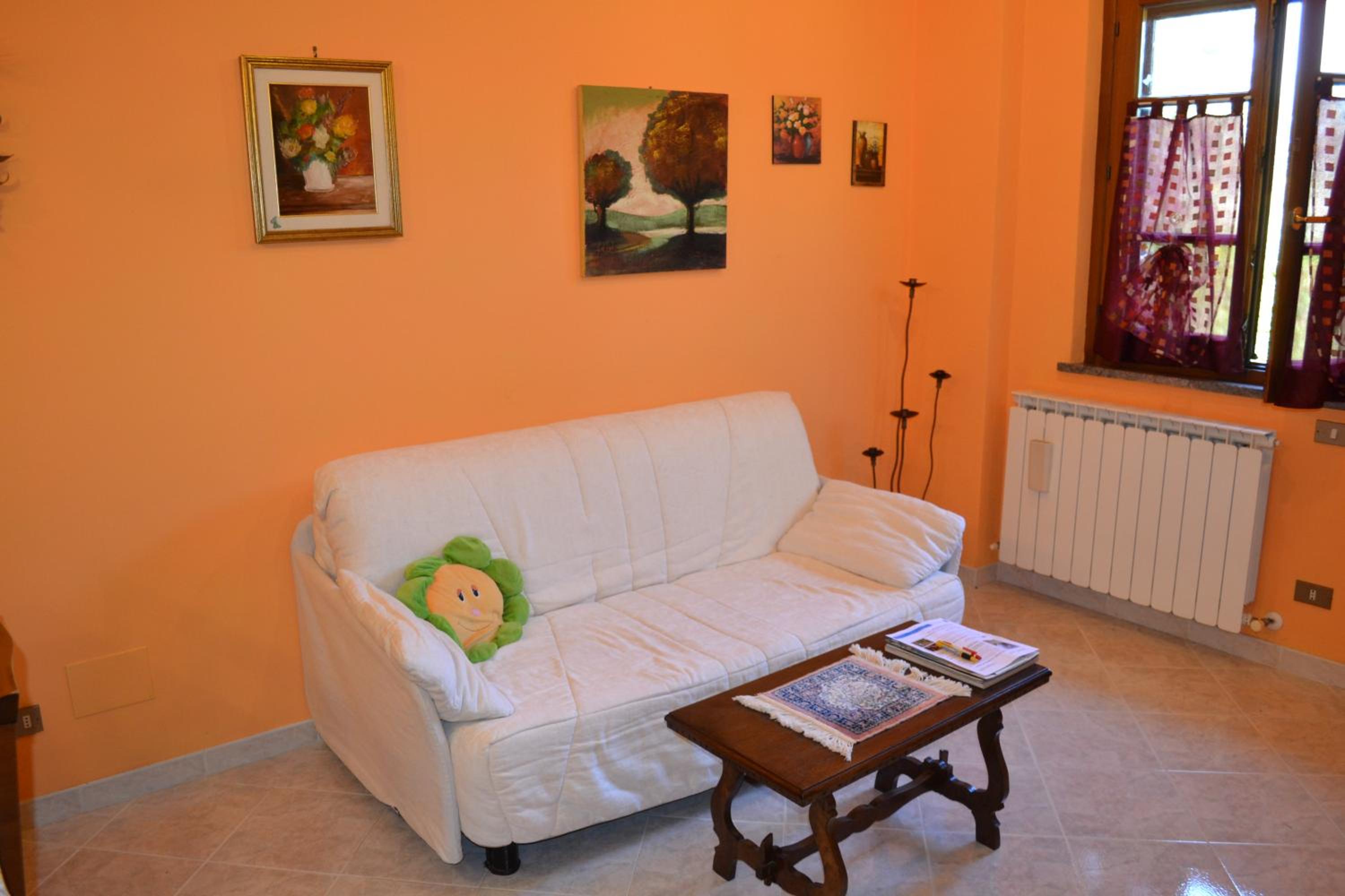 Two-Bedroom House photo 3