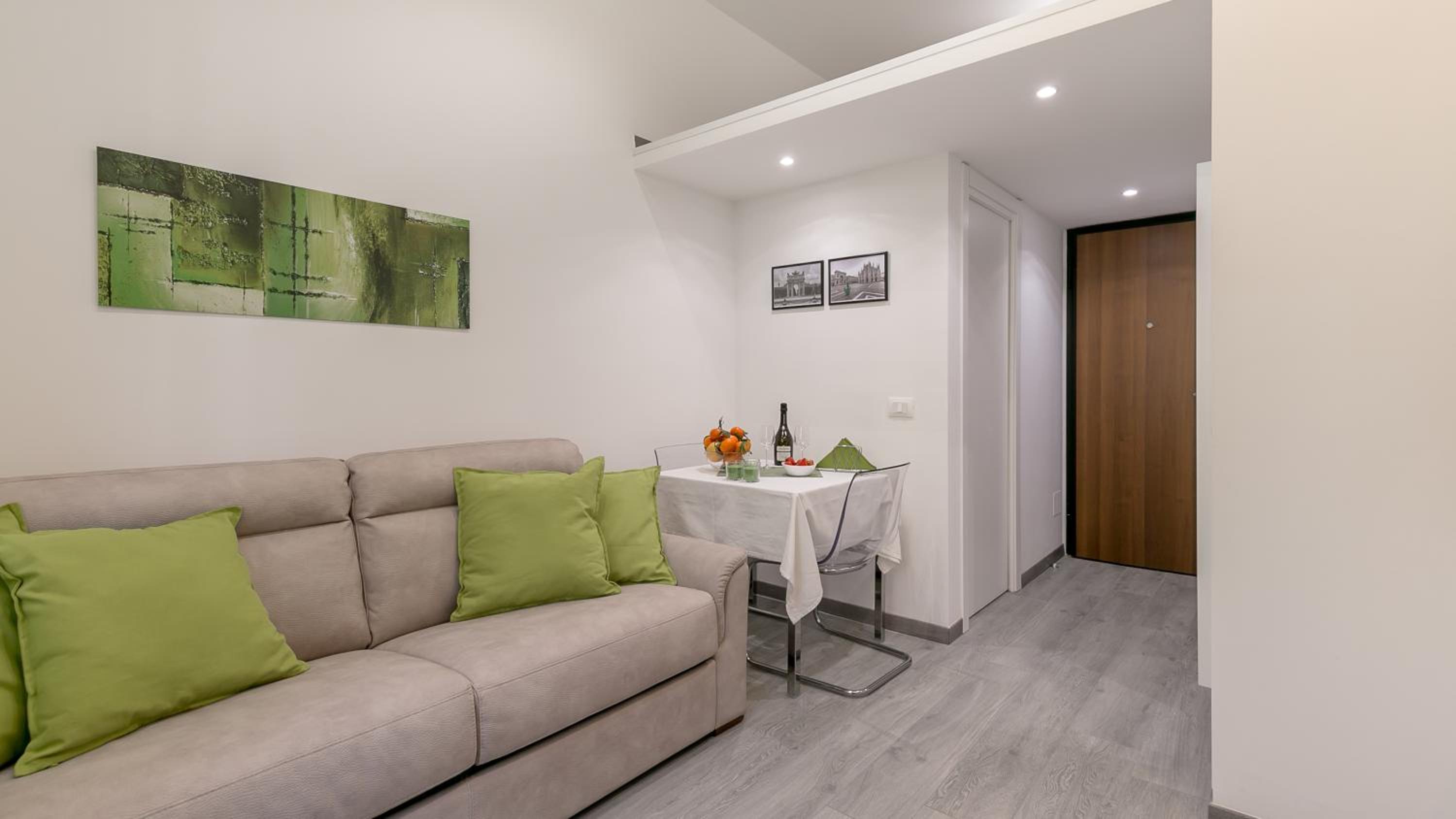 Studio Apartment