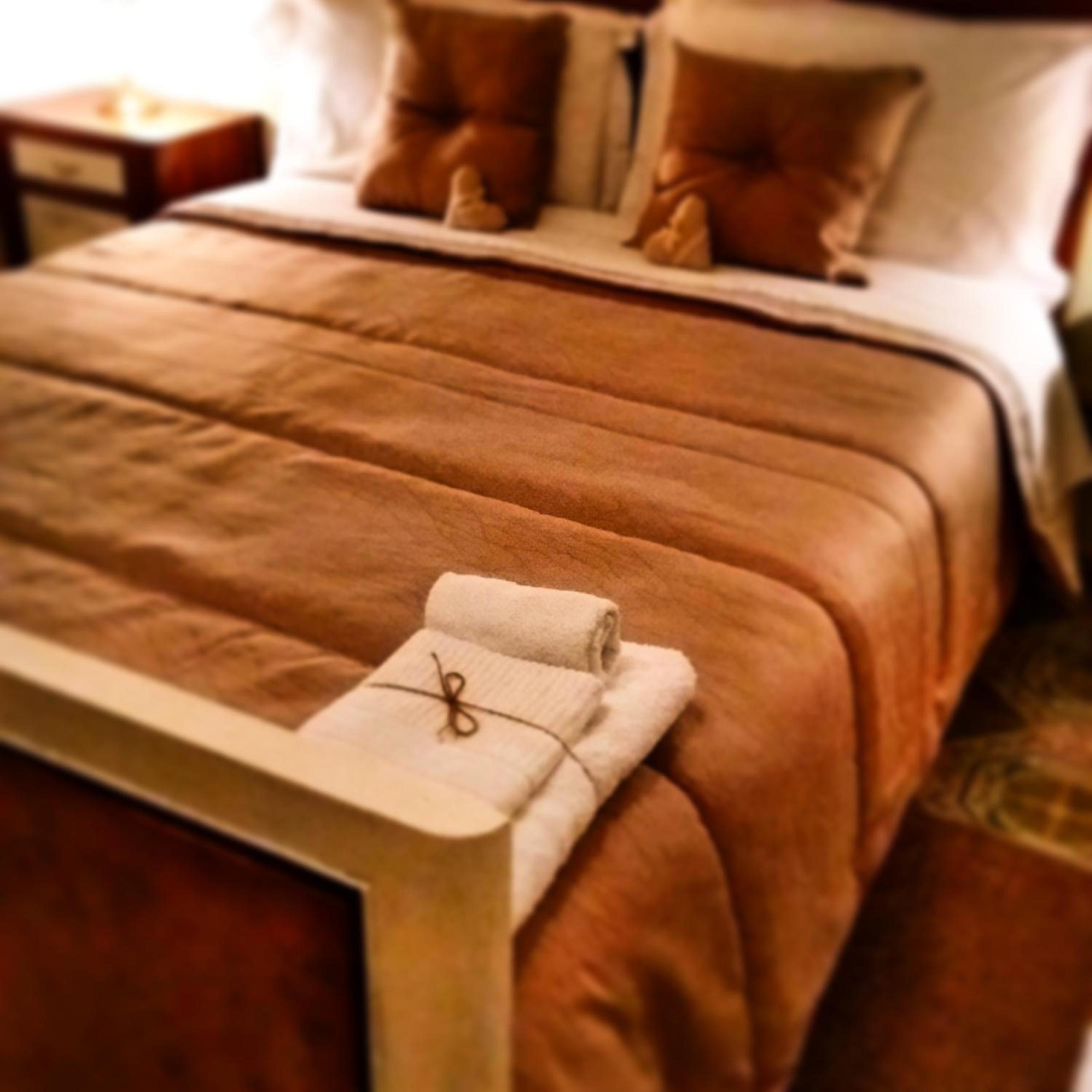 Basic Double Room with Private Bathroom photo 2