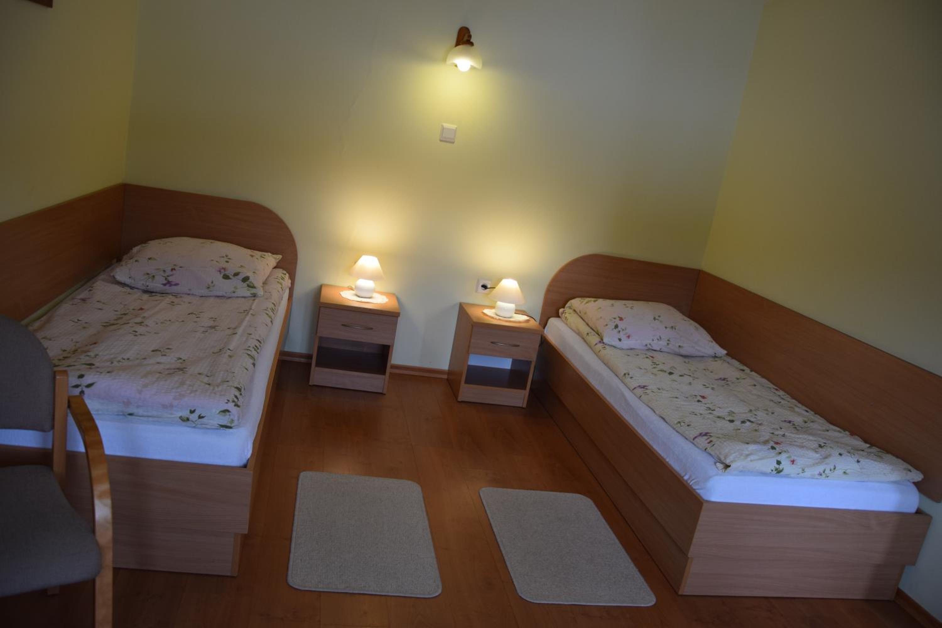 Single Room photo 3
