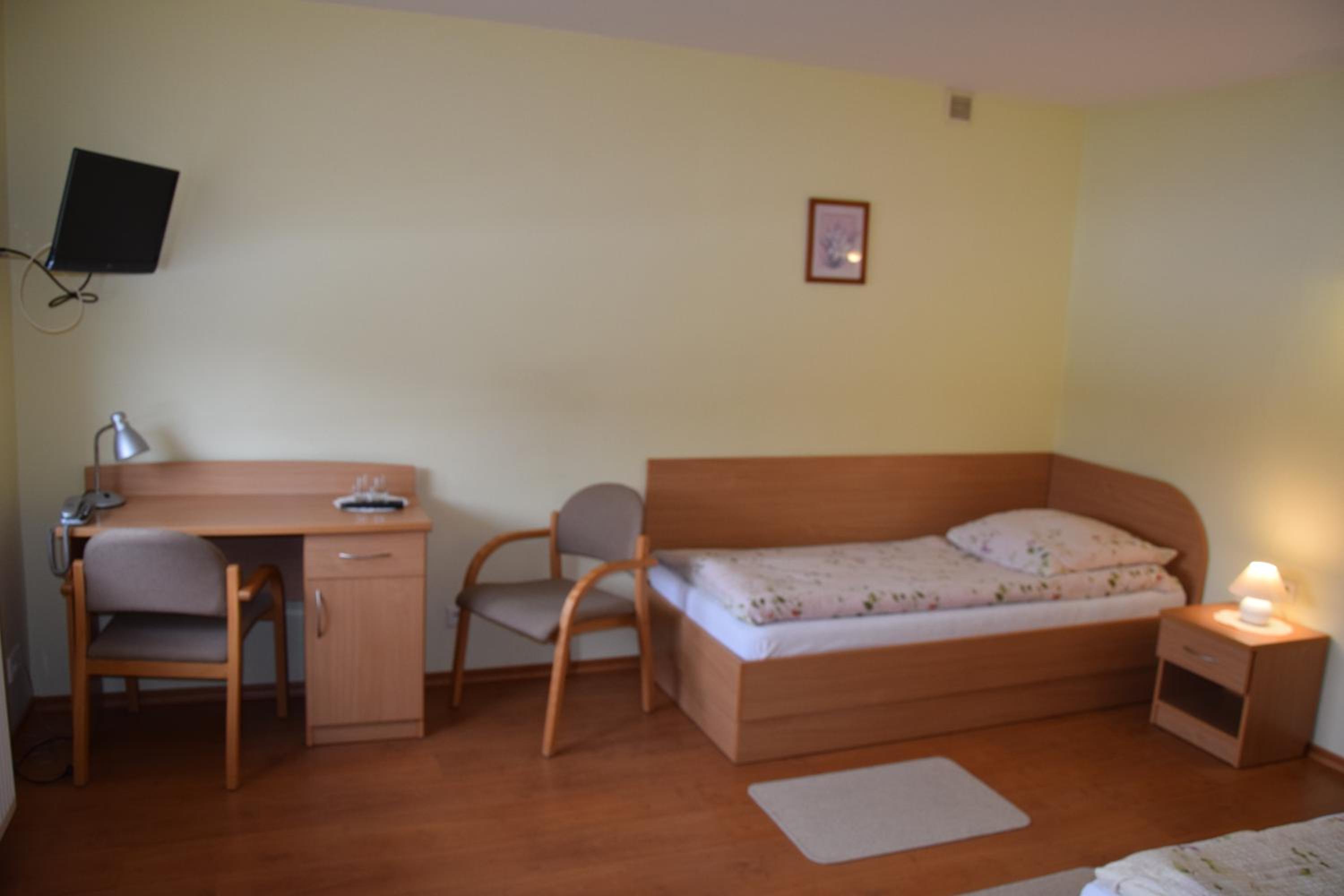 Single Room photo 2