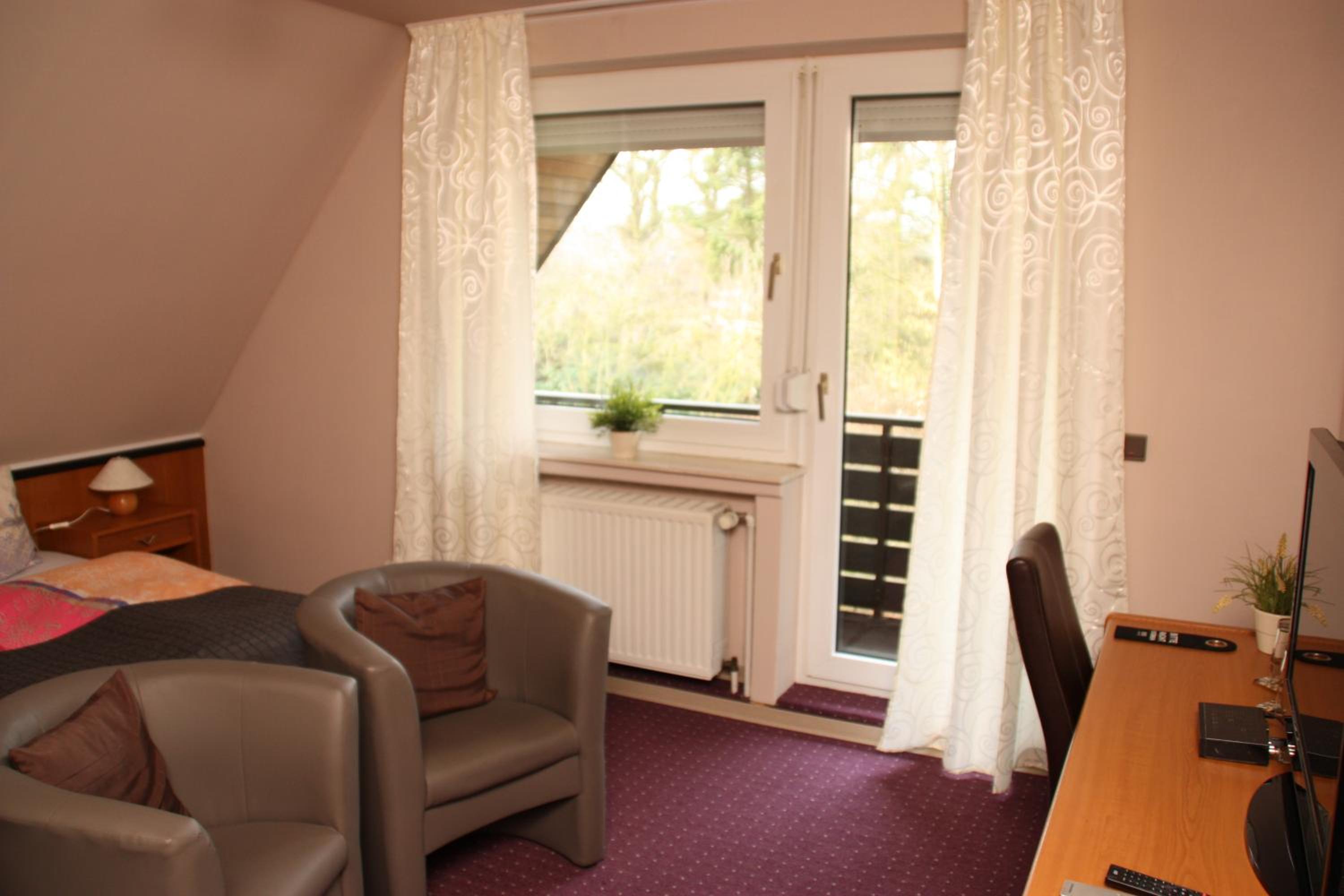 Double Room with Balcony photo 3