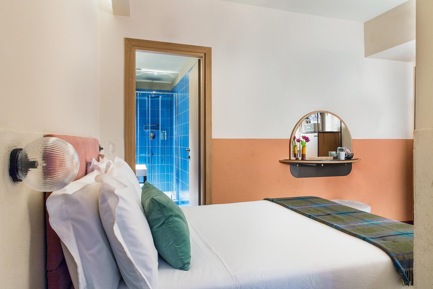 Small Double Room photo 2