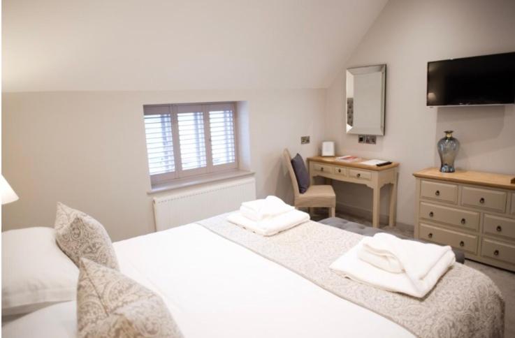 Deluxe King Room photo 2