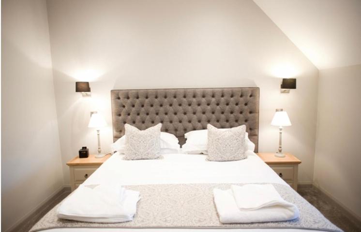 Deluxe King Room photo 1