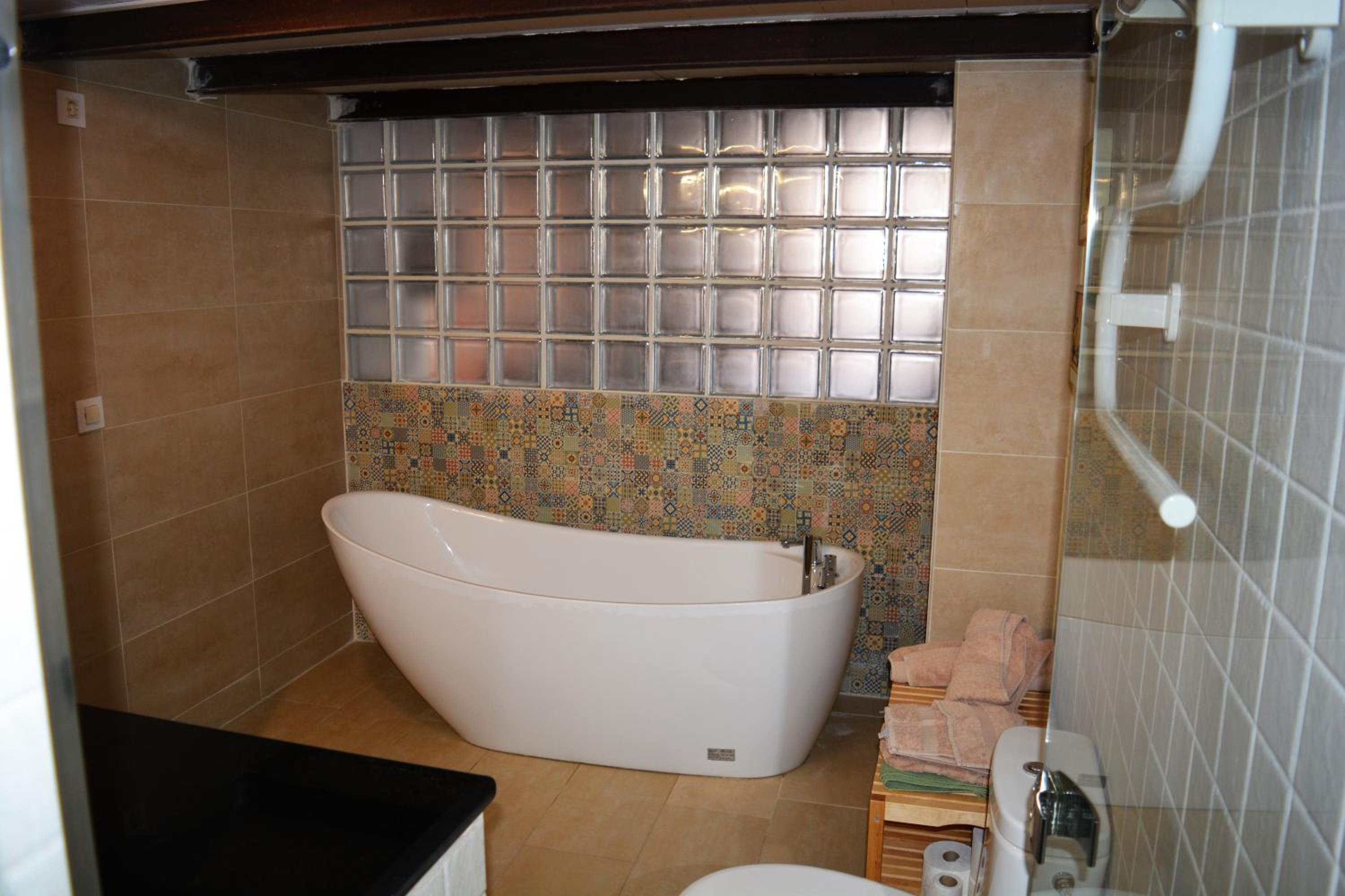 Two-Bedroom Apartment - Photo 7