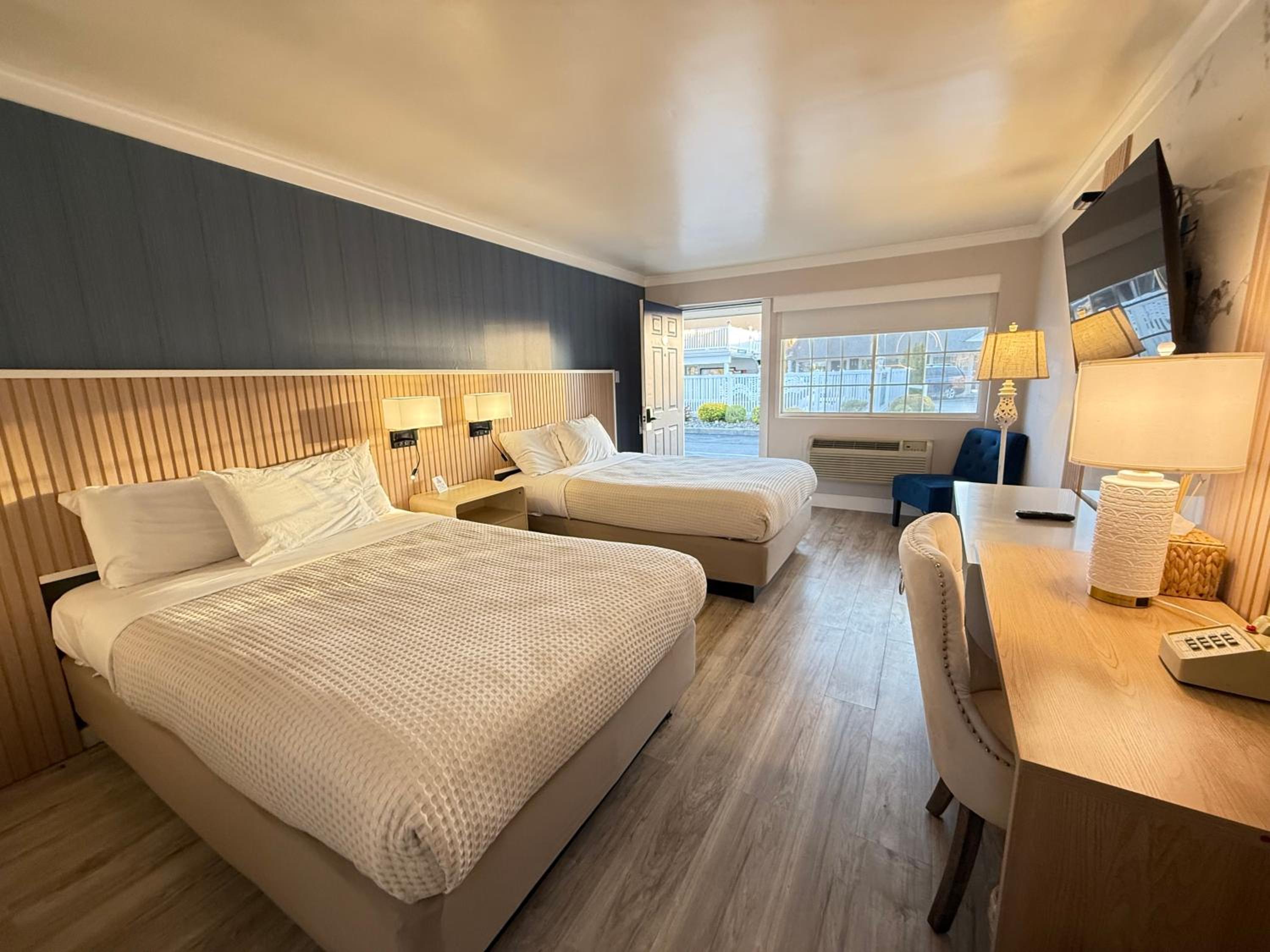 Queen Room