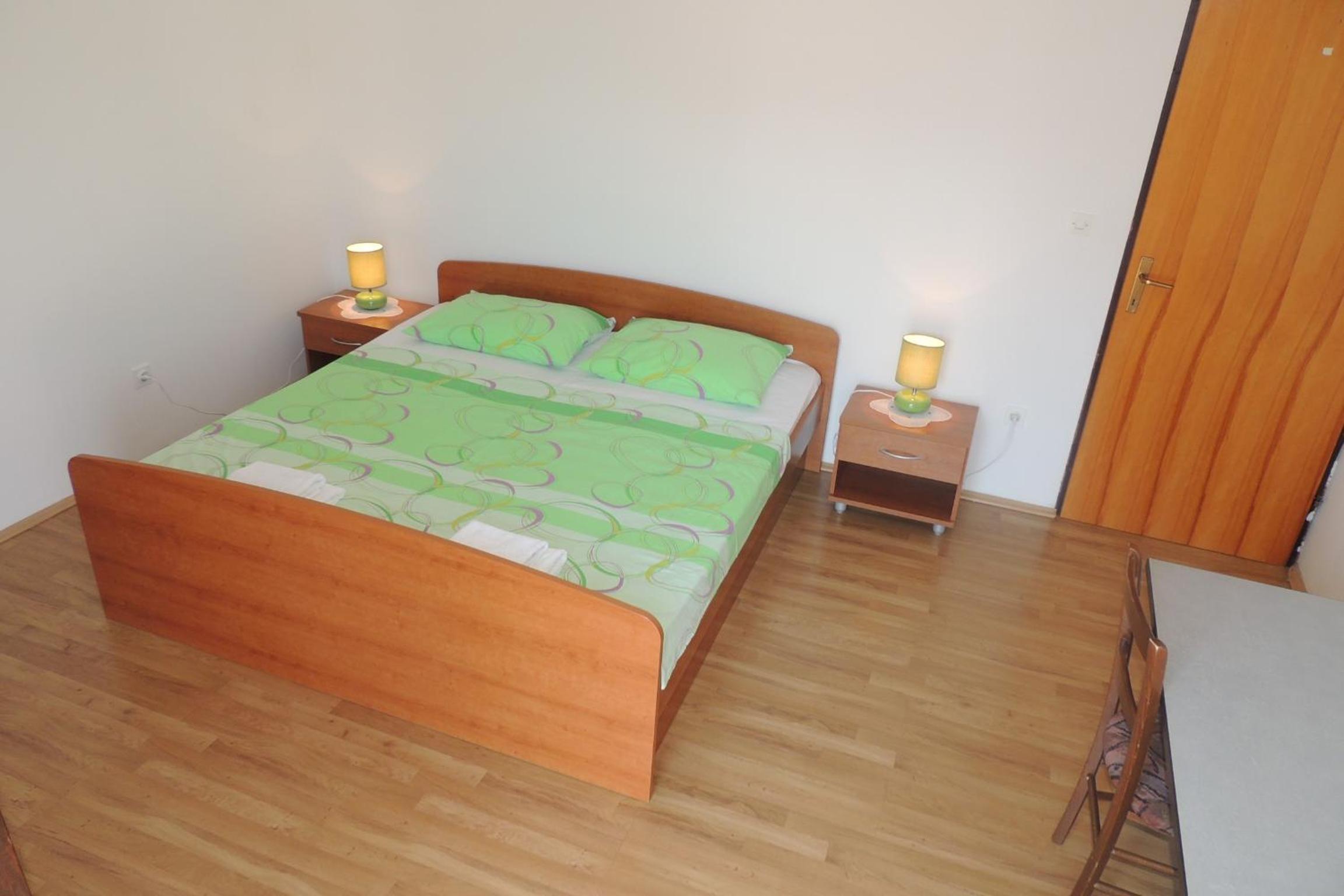 Two-Bedroom Apartment (4 Adults)
