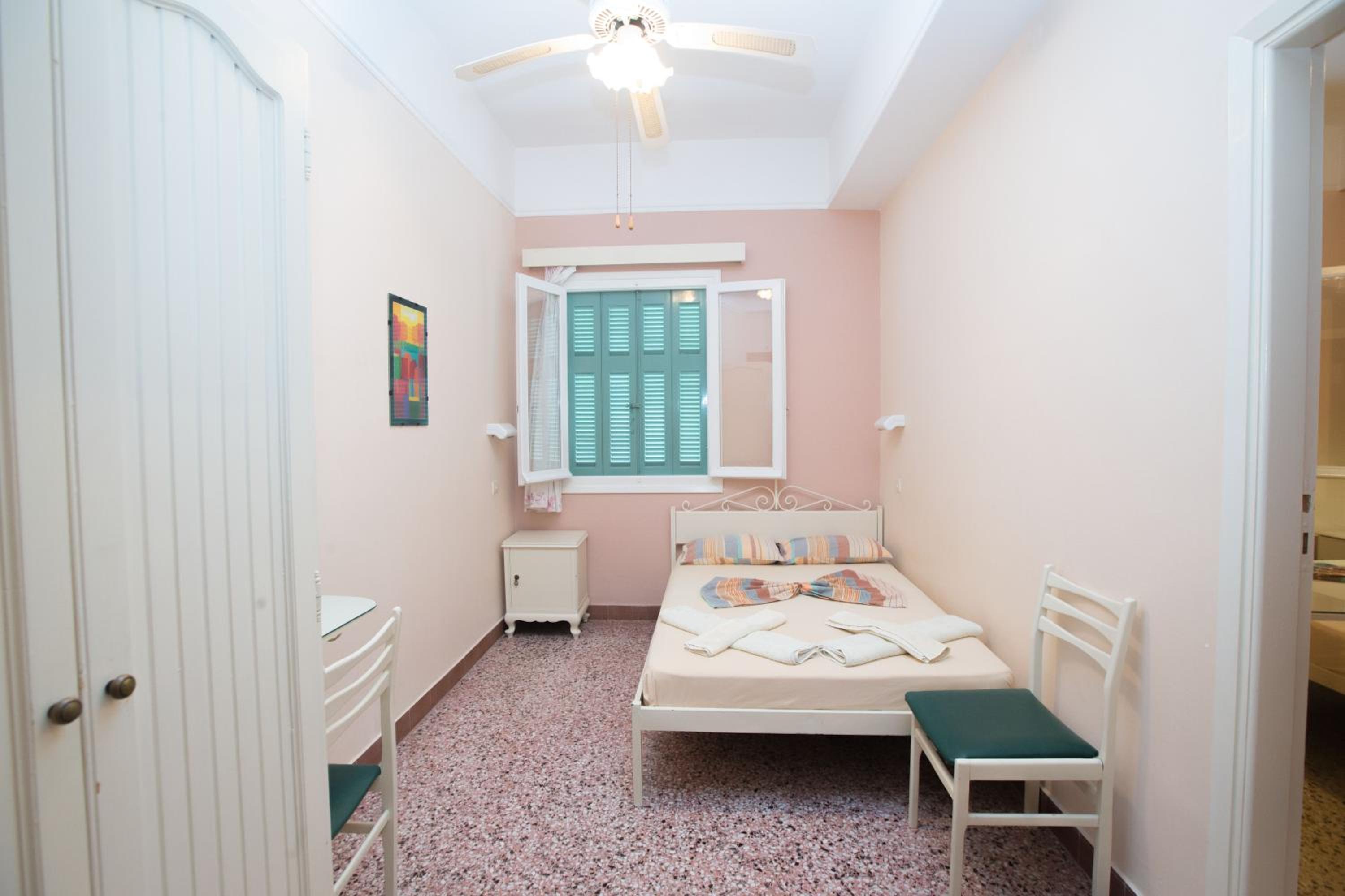 Family Double Room photo 3