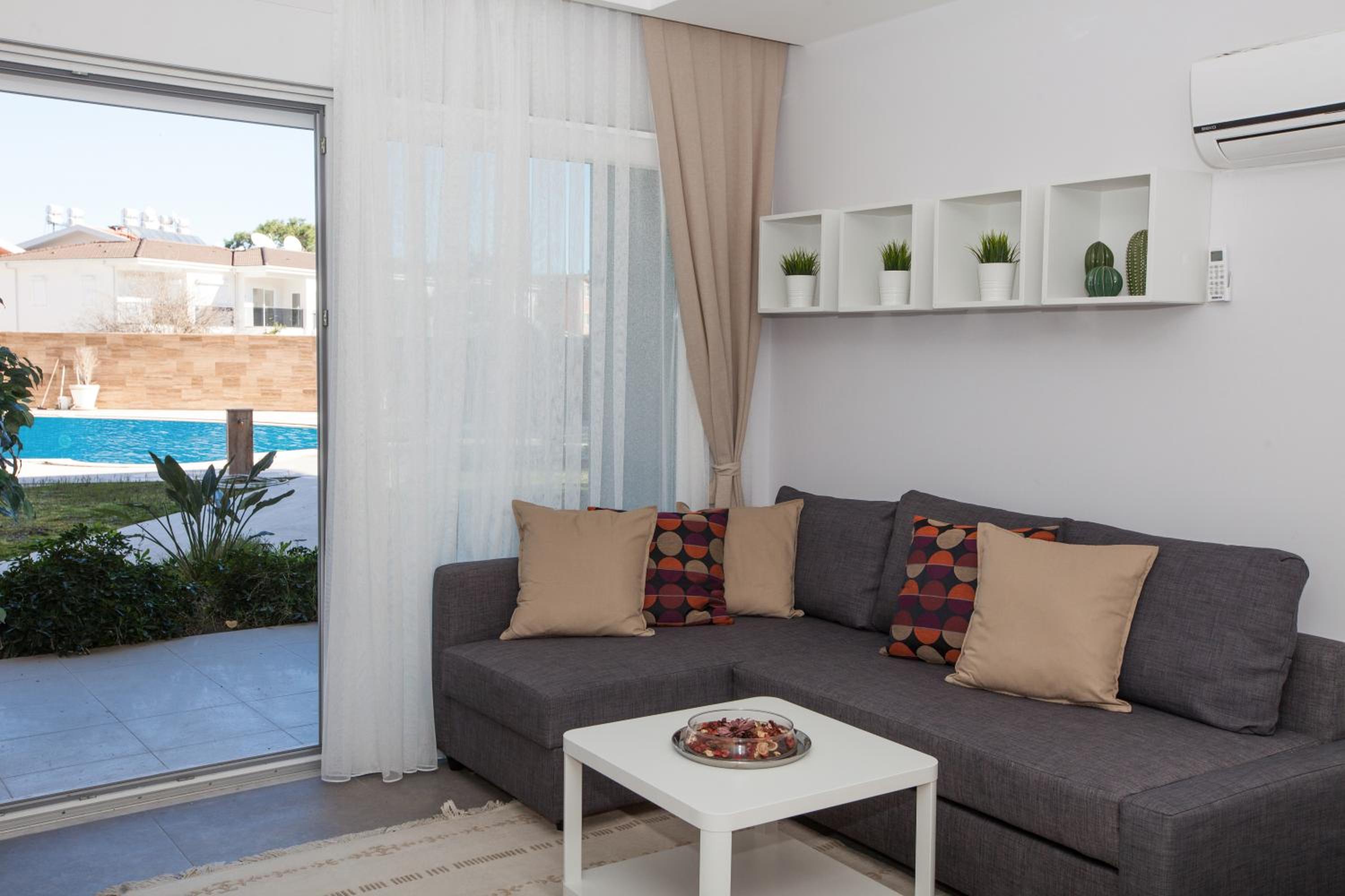 Duplex Apartment with Garden and Pool view photo 1