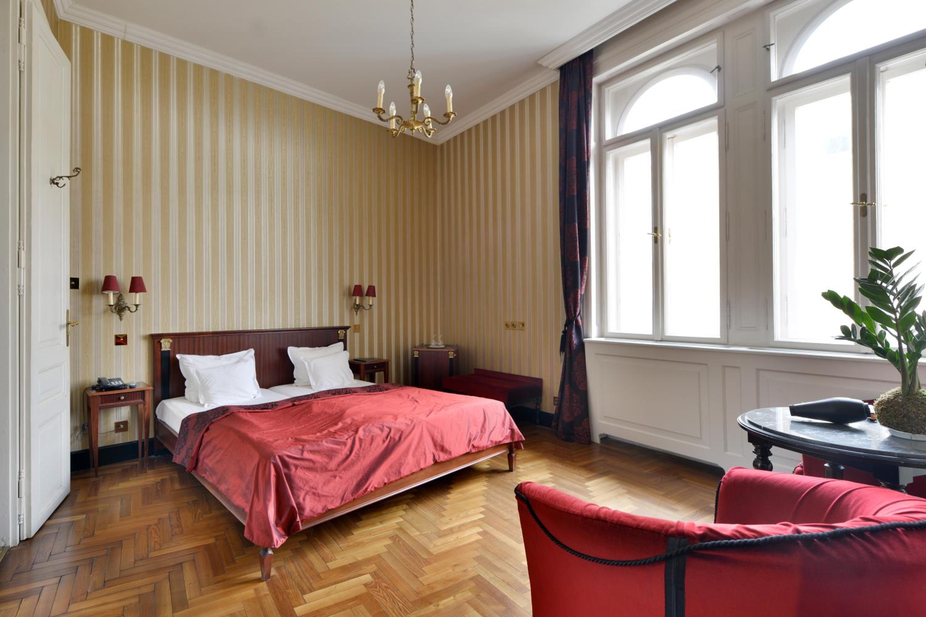 Deluxe Double Room - Photo 4