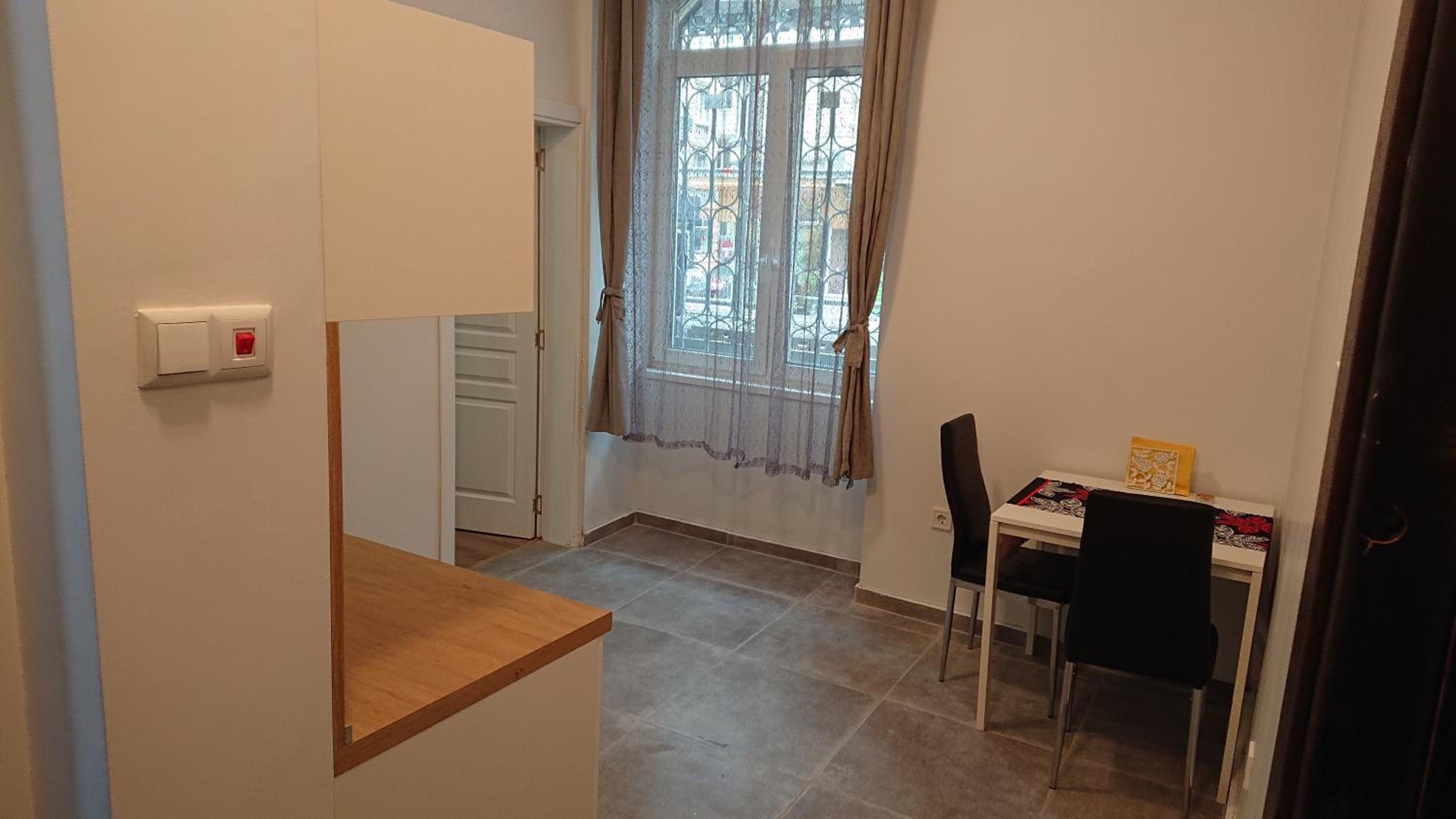 Apartment - Photo 19