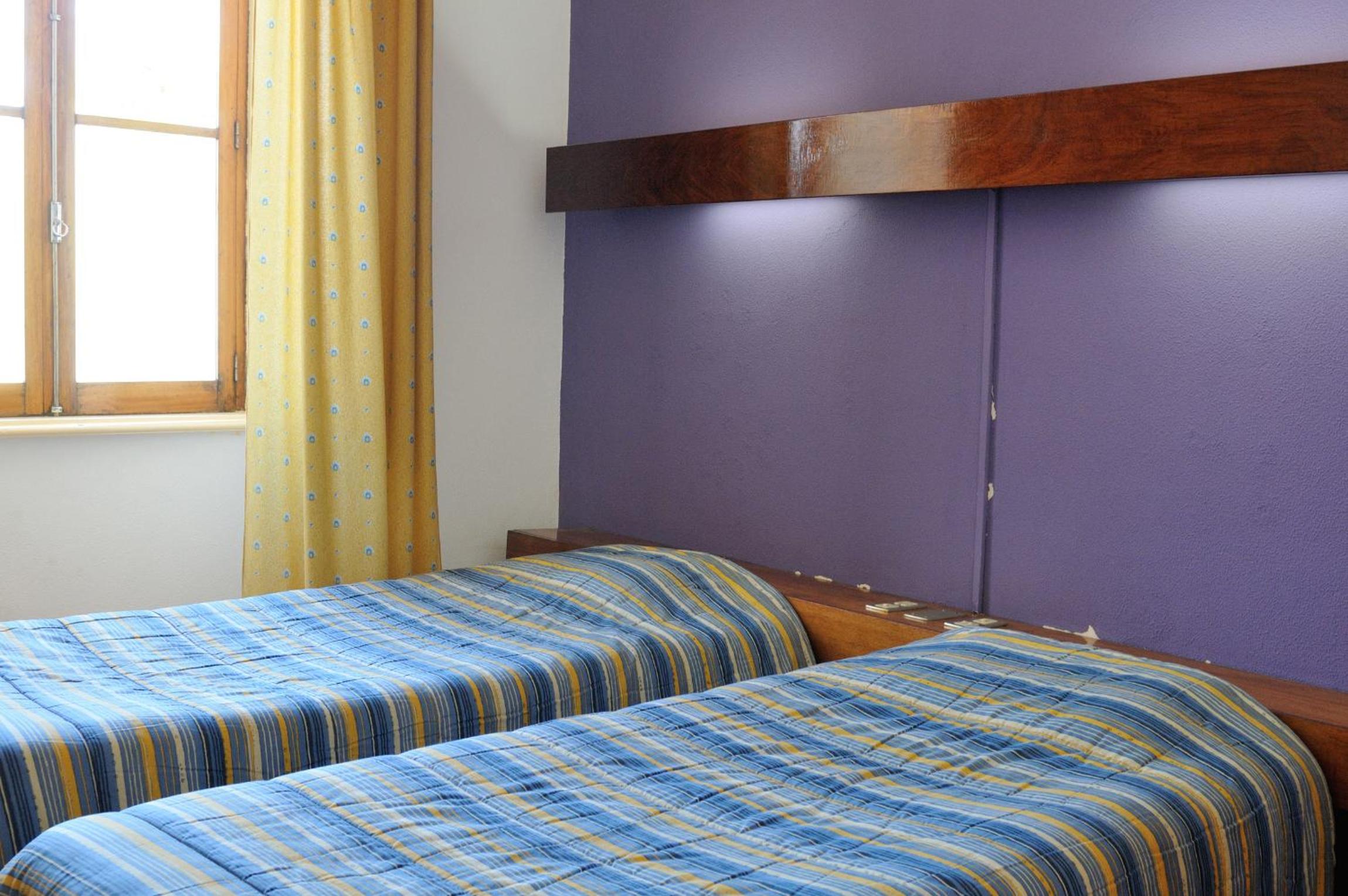 Twin Room - Photo 1