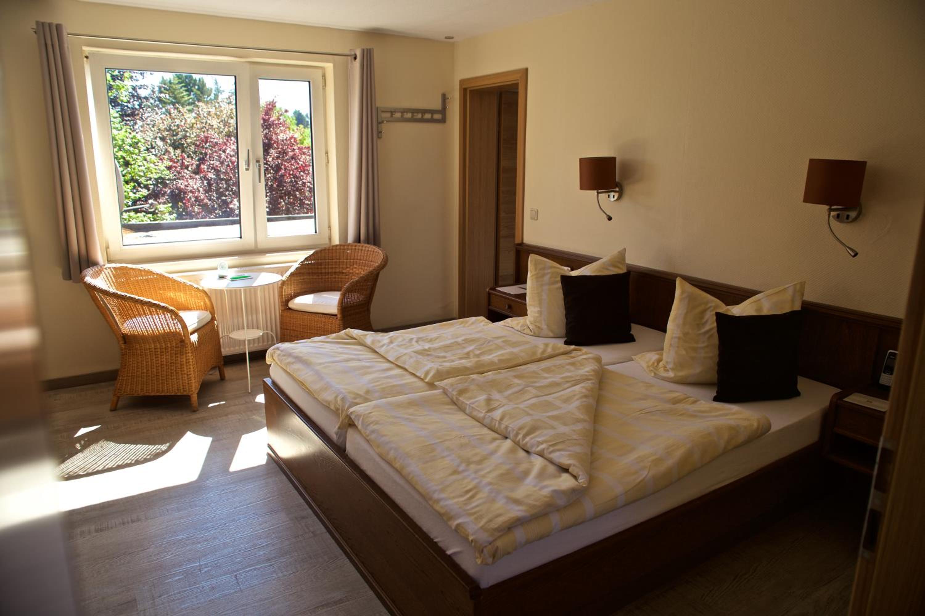 Standard Double Room - Photo 5