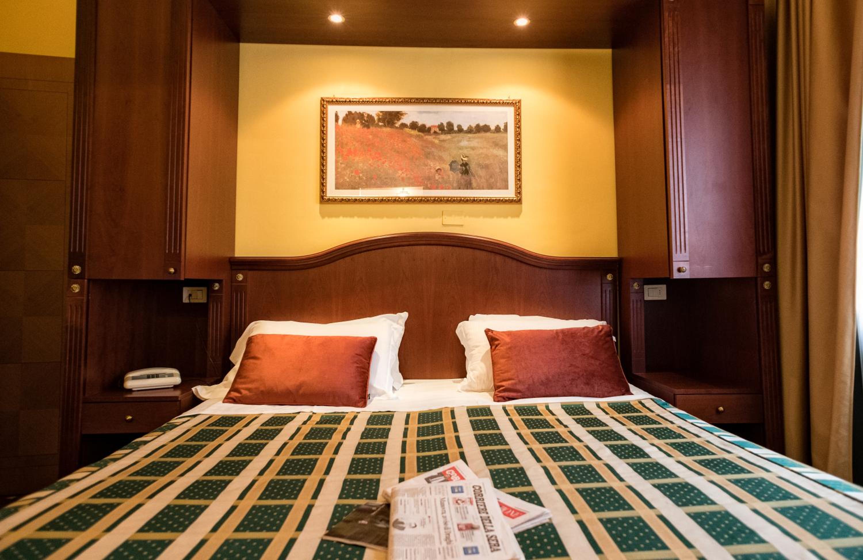 Double Room - Photo 14