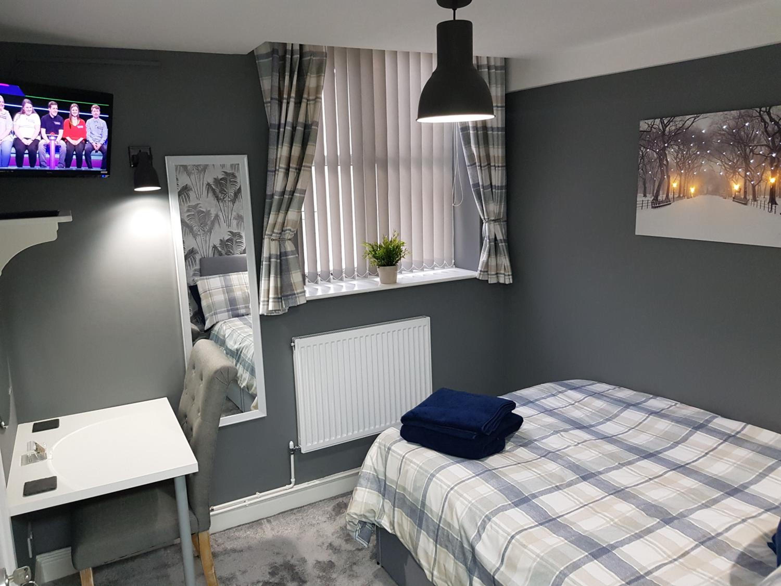 Small Double Room photo 2