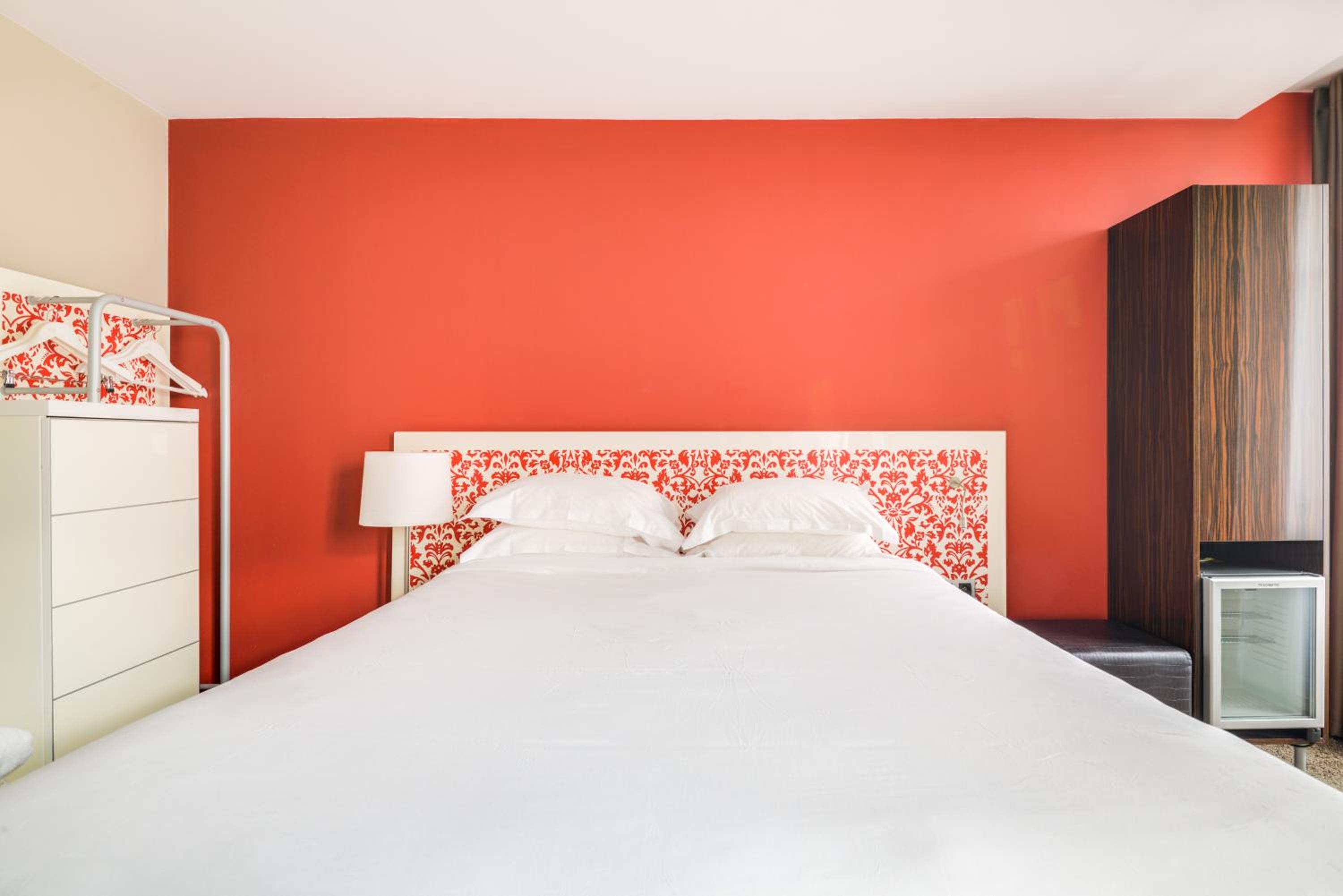 Classic Single Room
