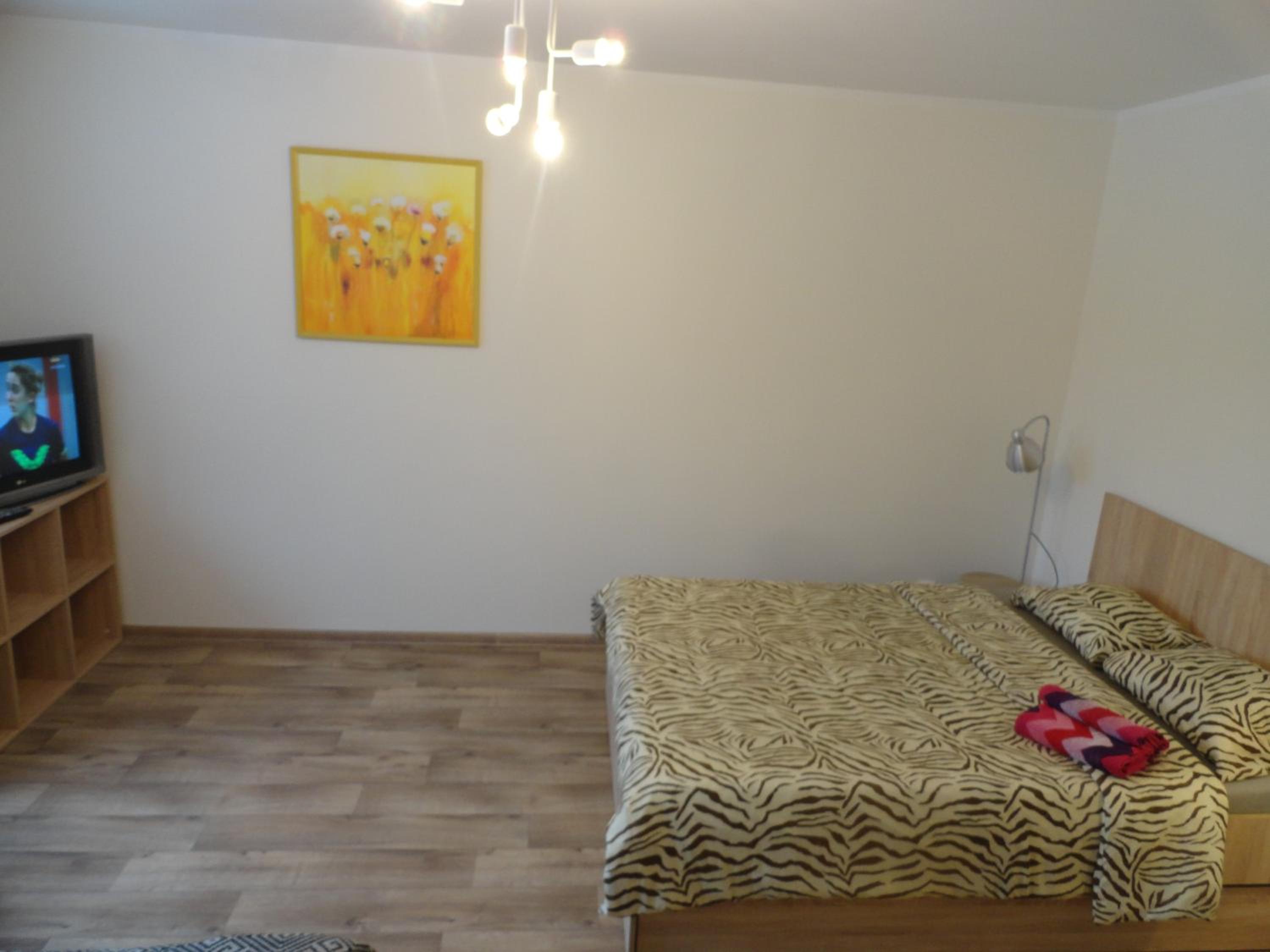 One-Bedroom Apartment - Photo 28