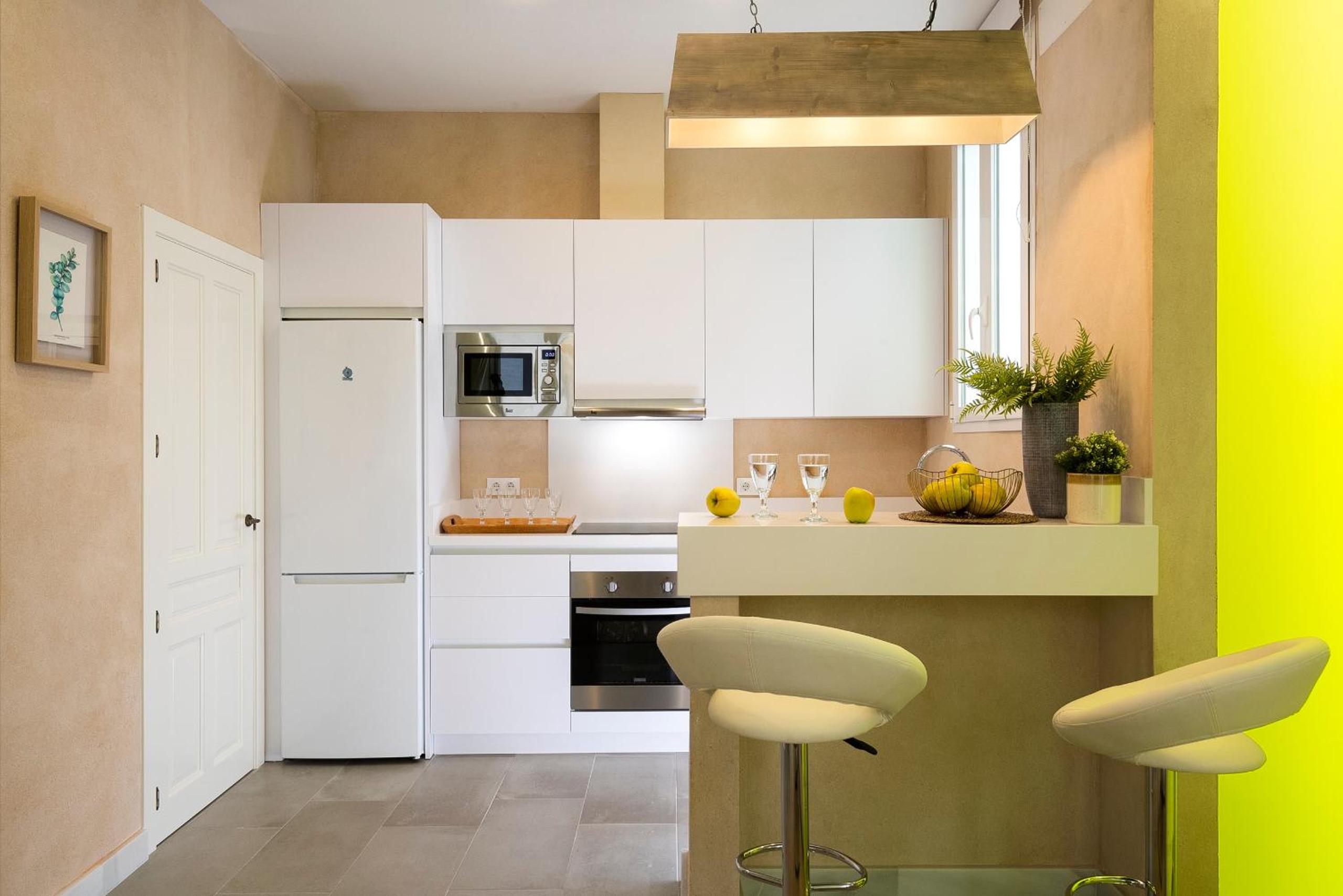  Duplex Two-Bedroom Apartment with Terrace  - Photo 13