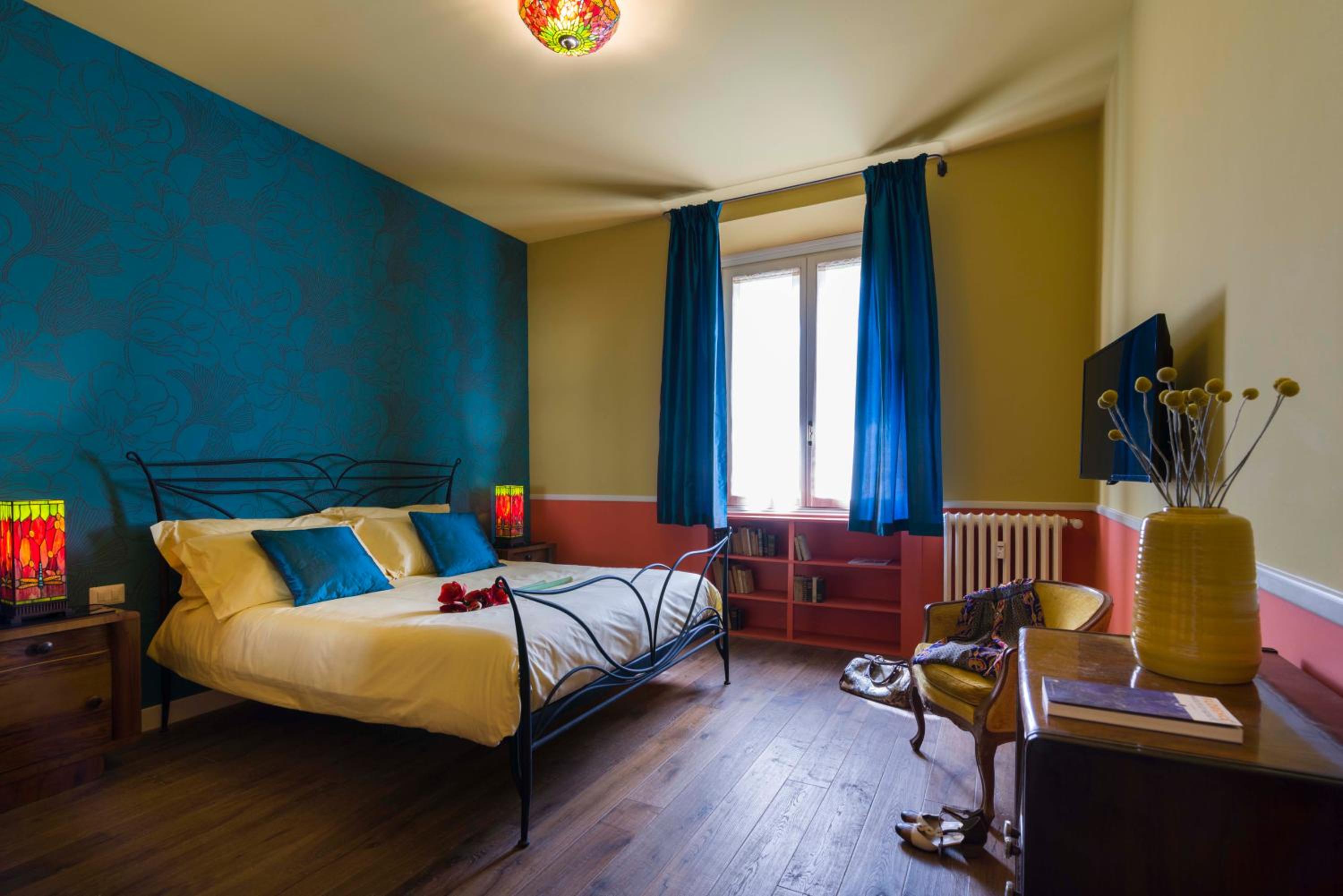 Deluxe Room (2 Adults + 1 Child) photo 1