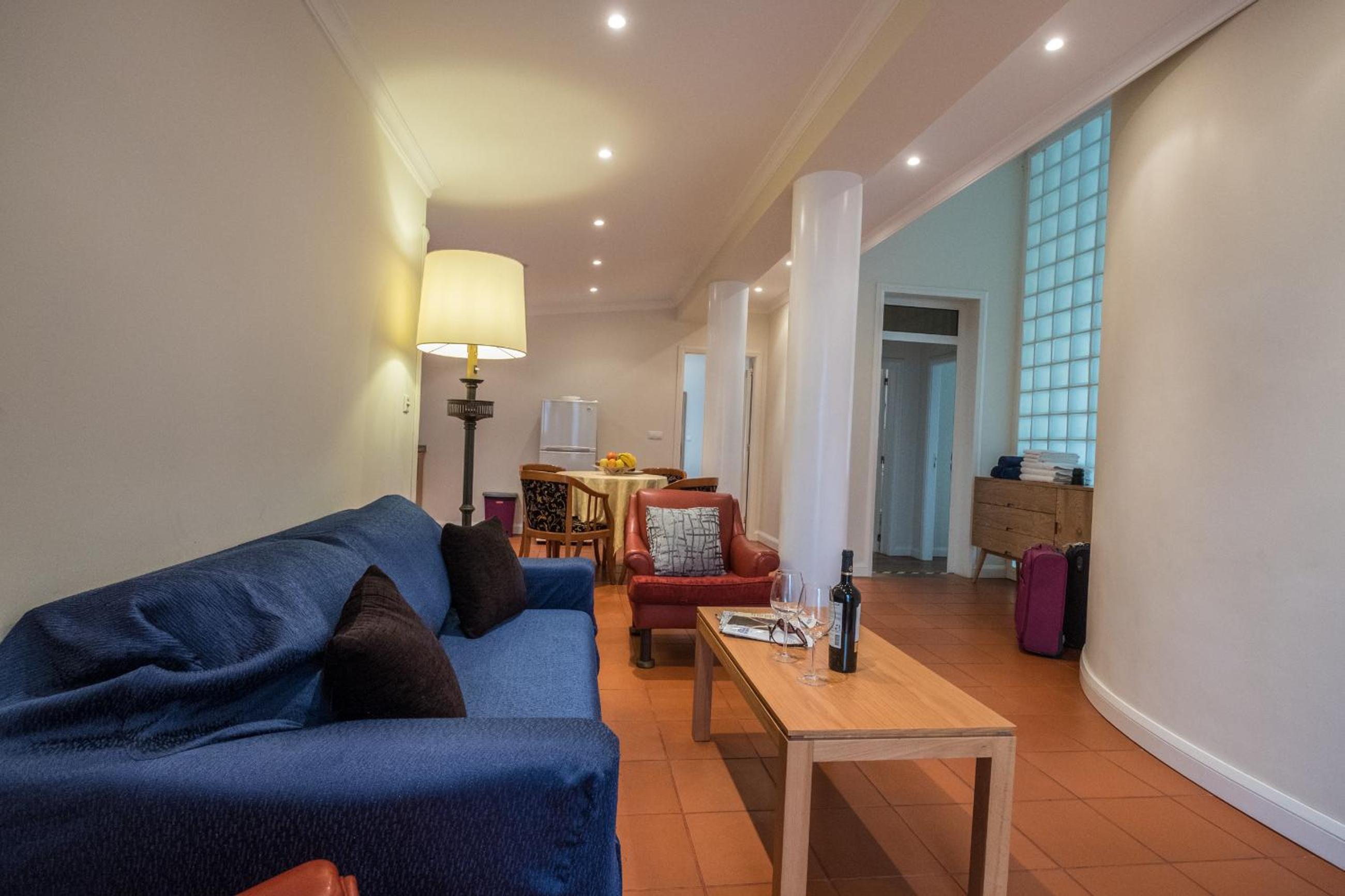 Two-Bedroom Apartment with Sea View - Photo 36