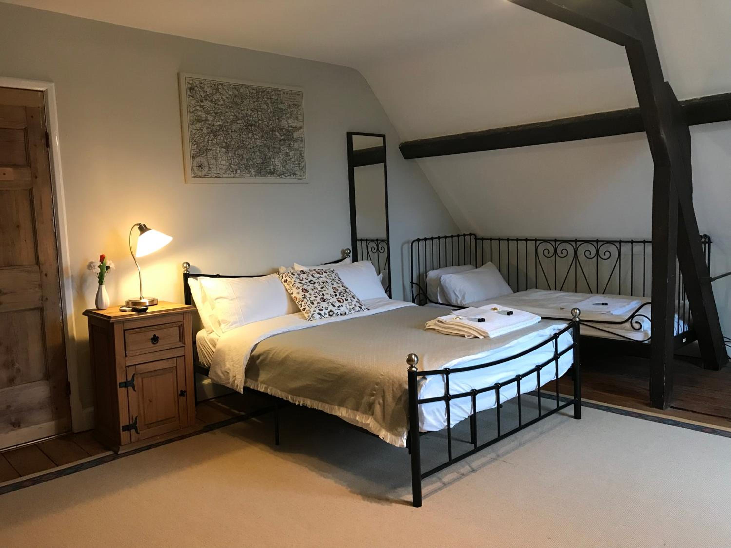 Triple Room with Shared Bathroom
