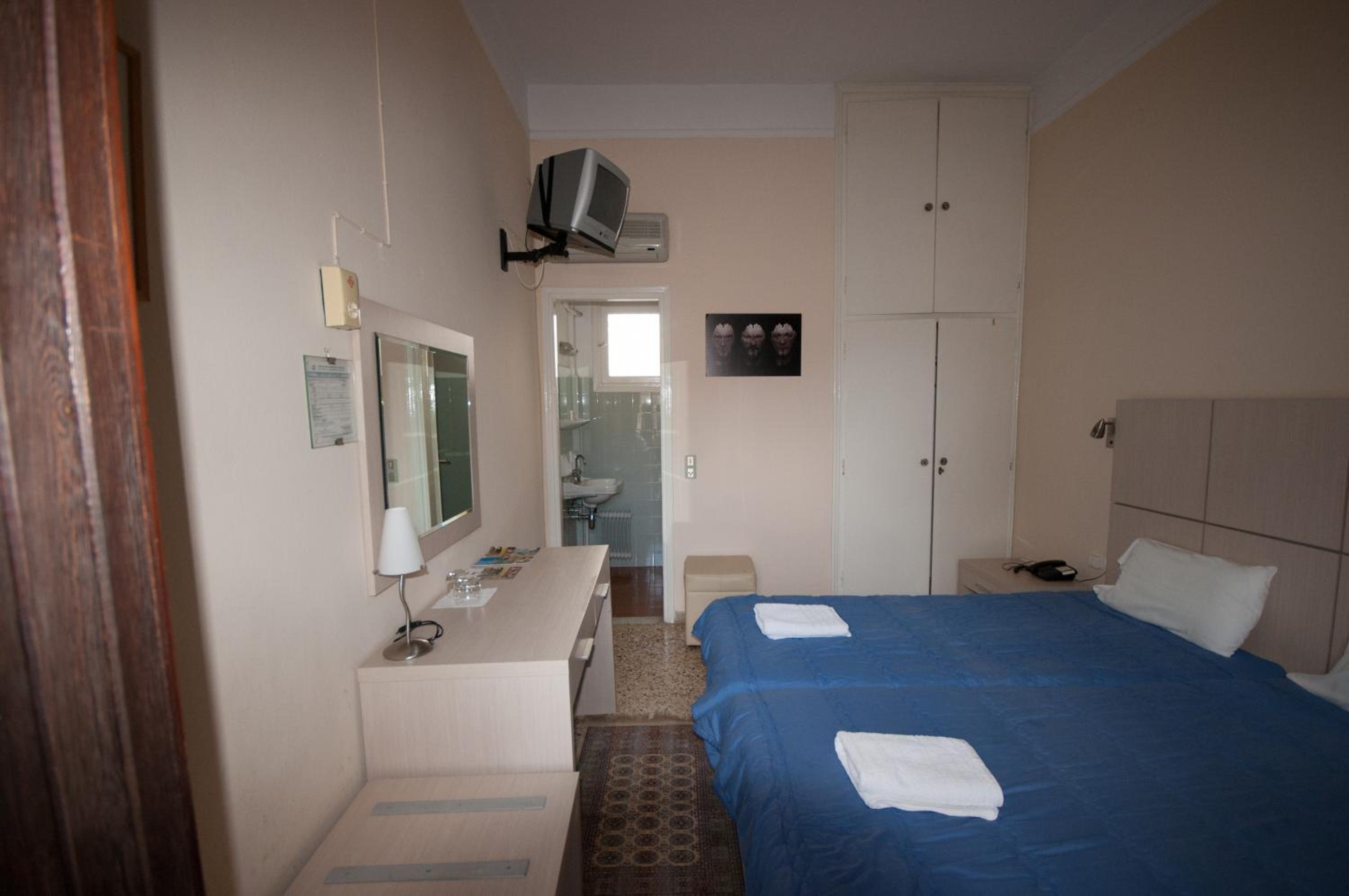 Twin Room photo 1