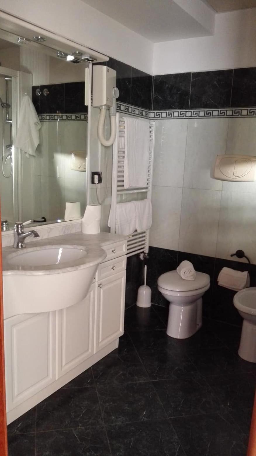 Suite photo 2