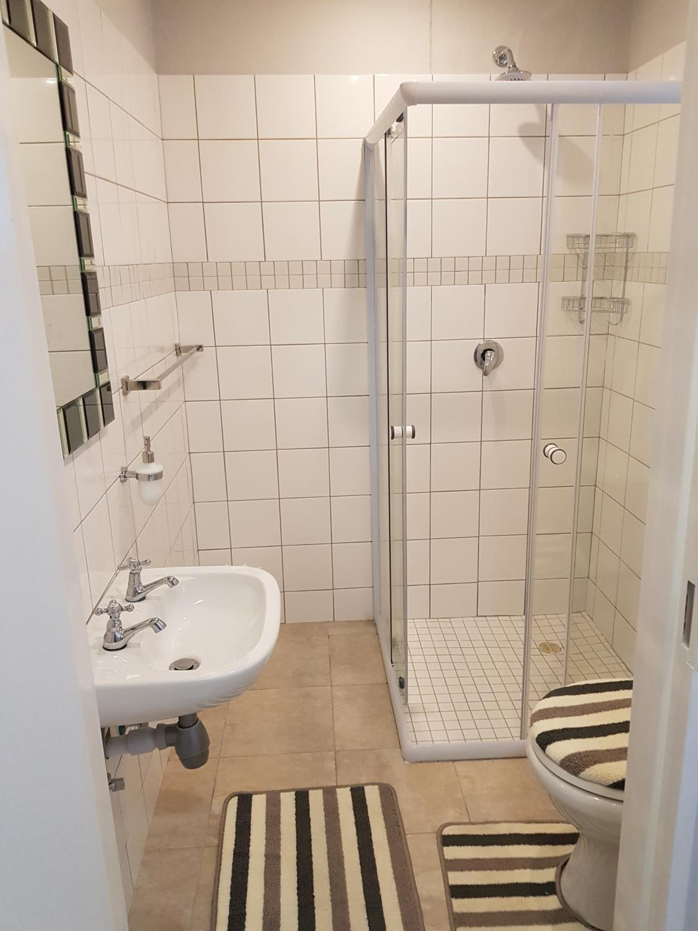Budget Double Room photo 2