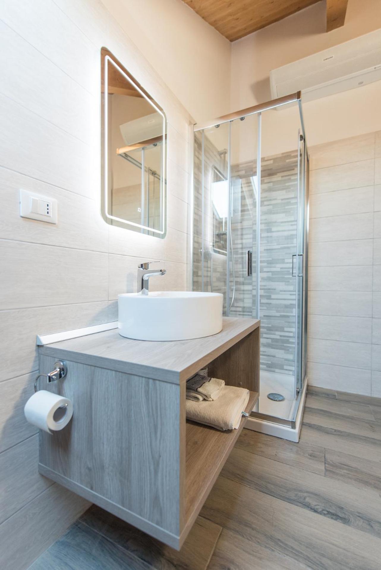 Apartment - Photo 24