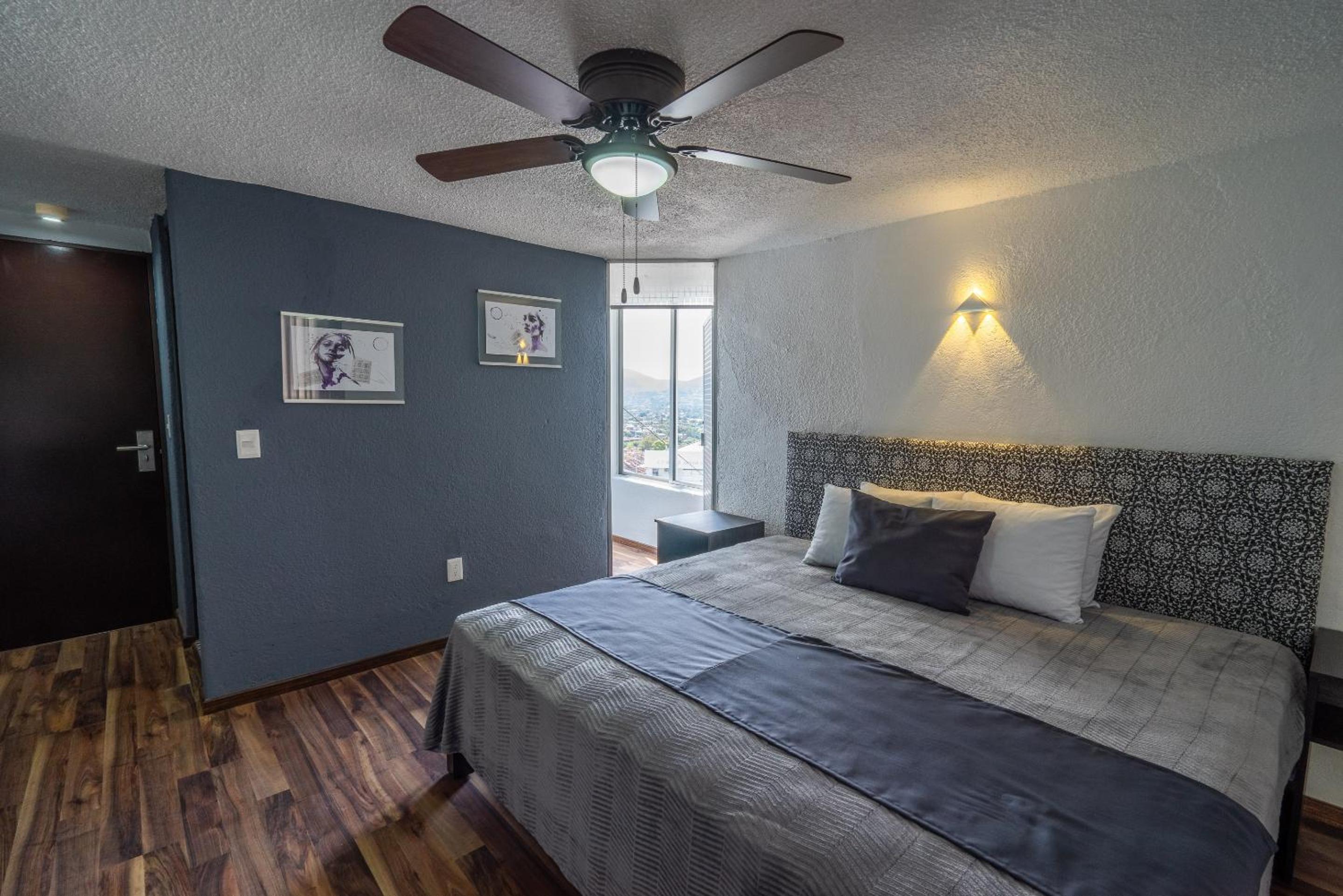 Economy Triple Room