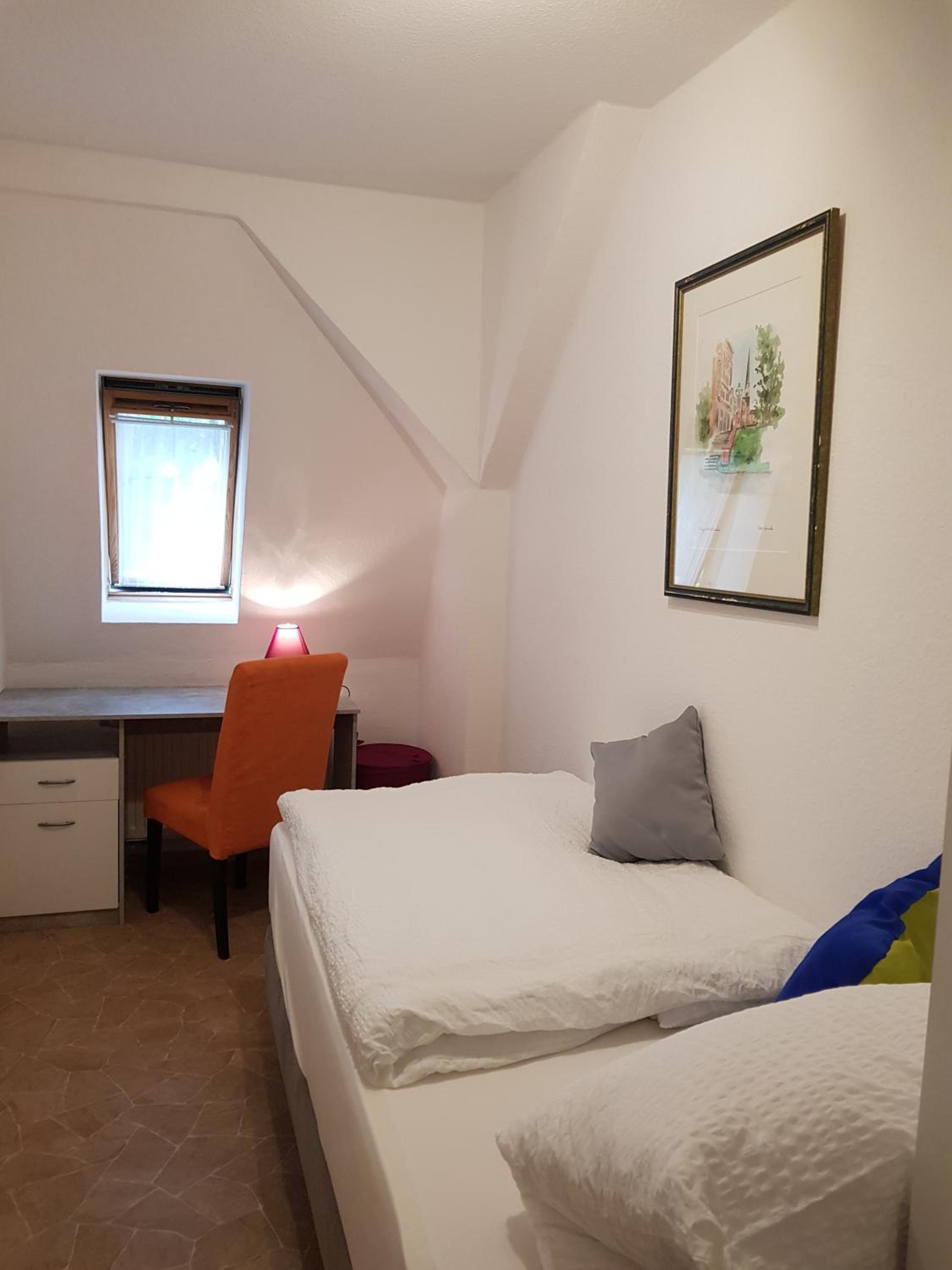 Apartment photo 2