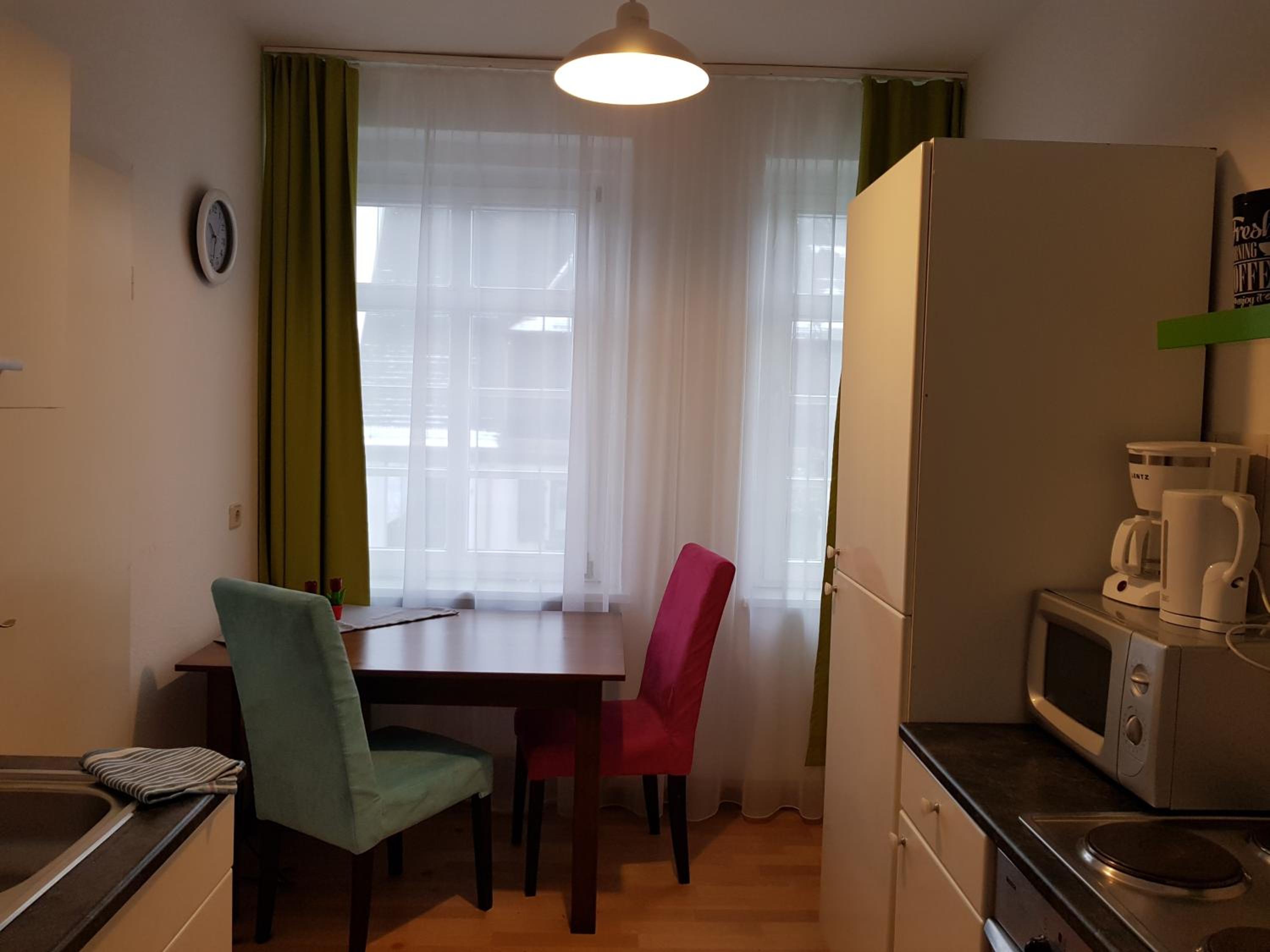 Apartment photo 2