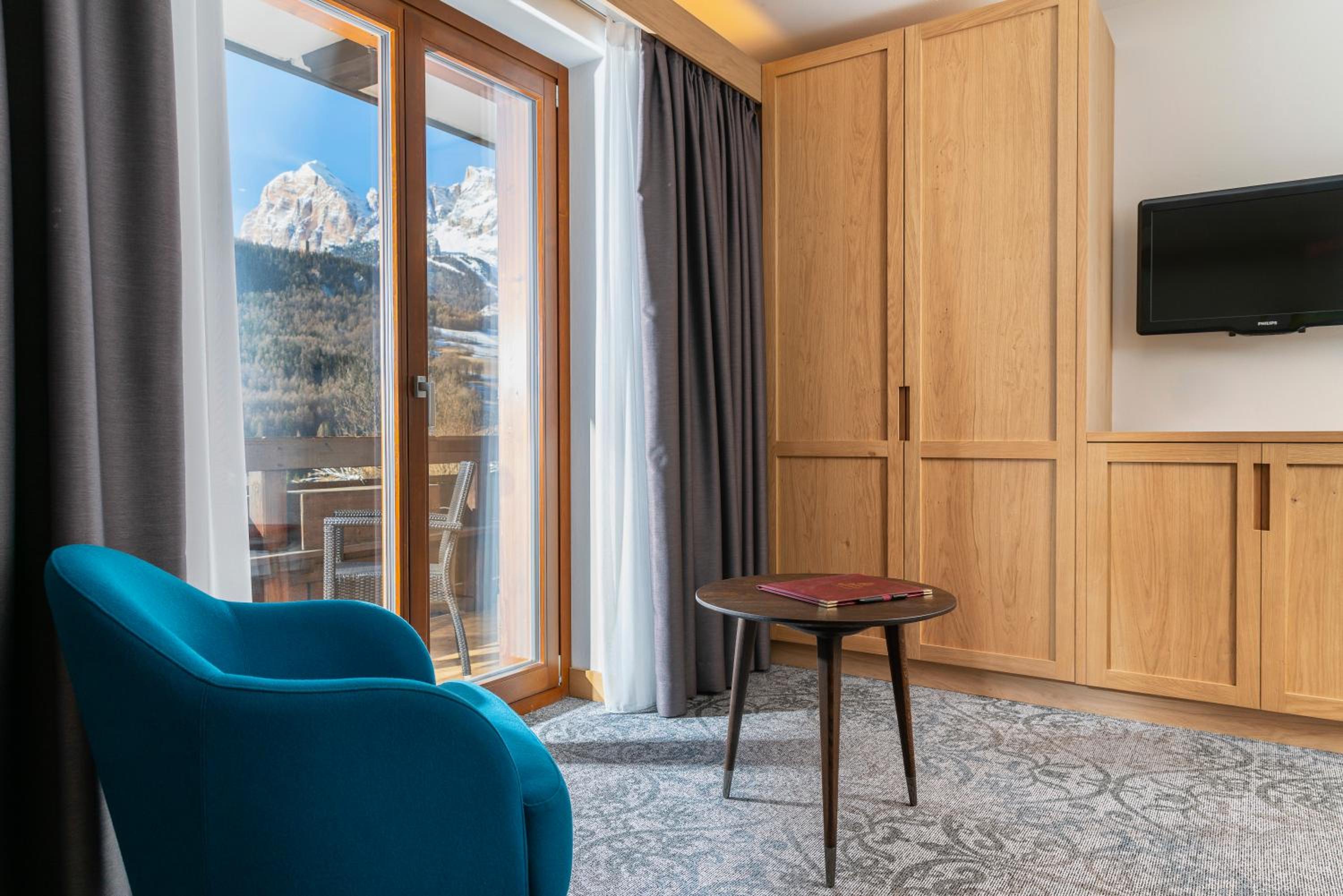 Deluxe Suite - Photo 7
