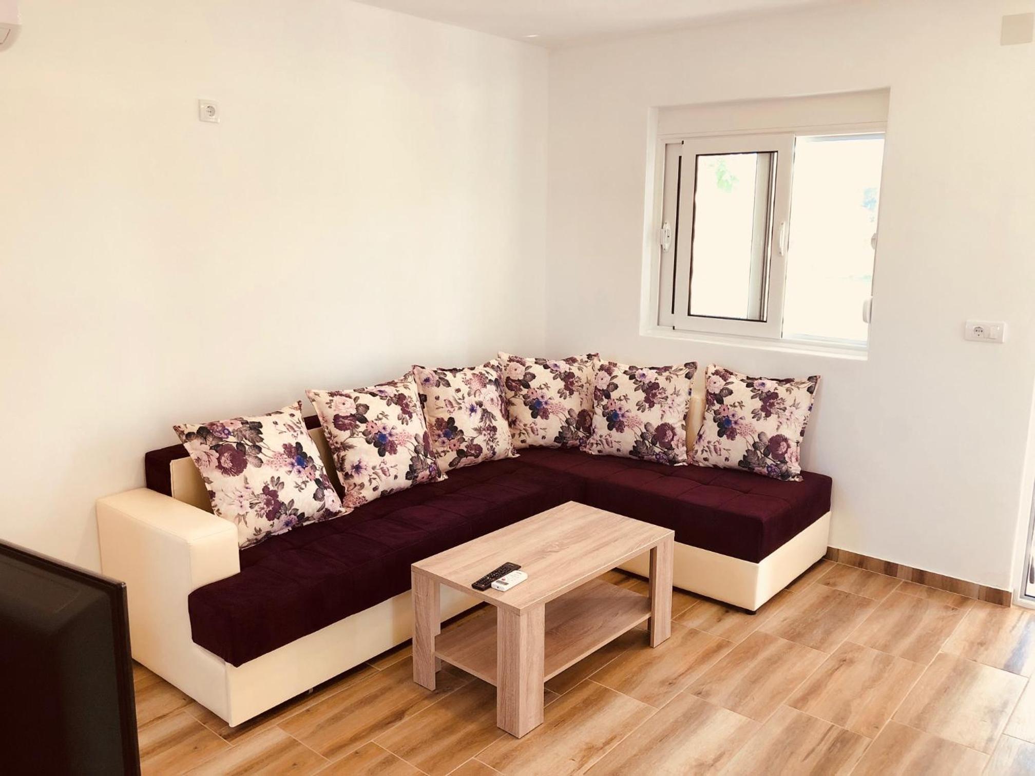 Deluxe Apartment photo 1