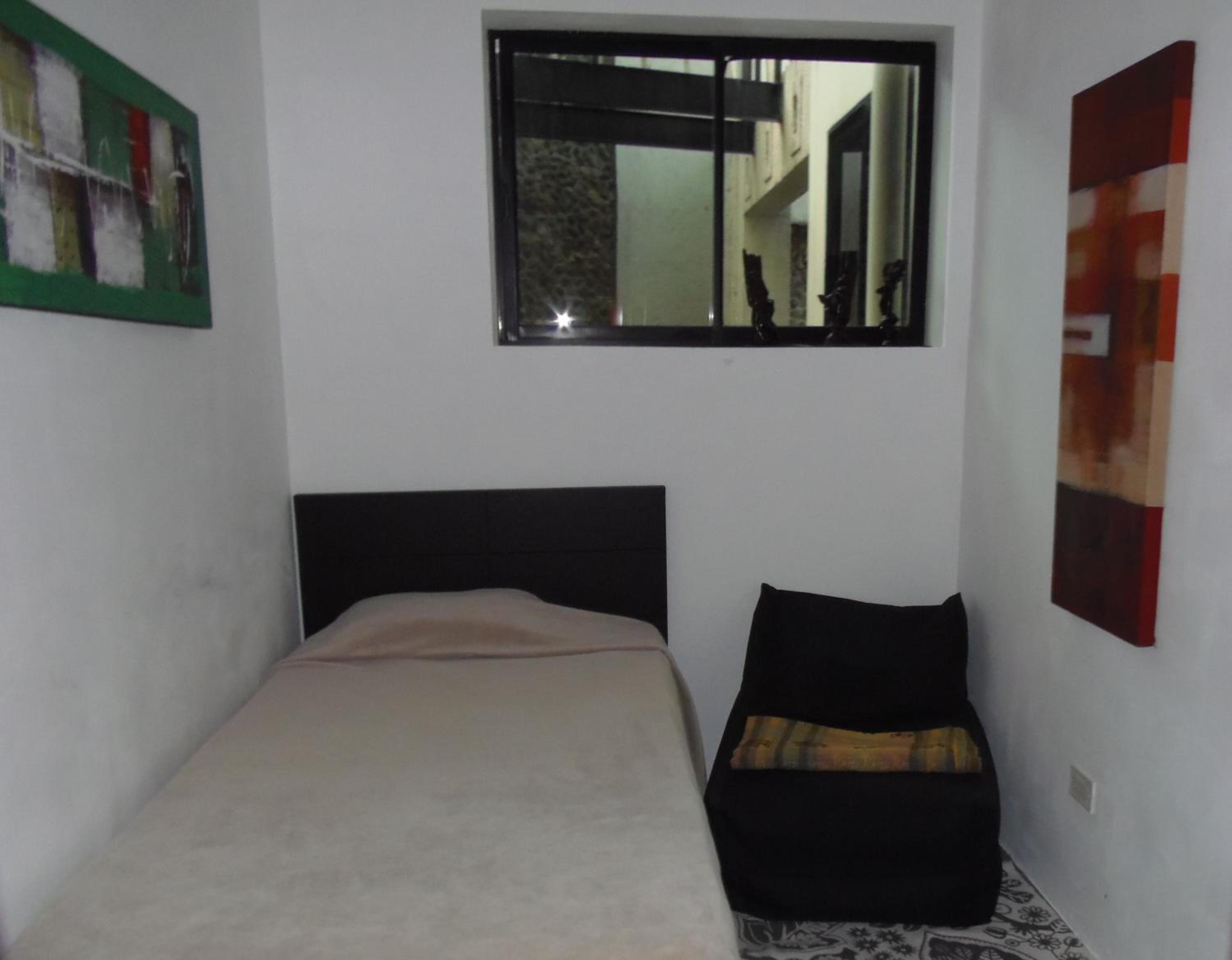 Single Bed In Mixed Dormitory Room photo 1