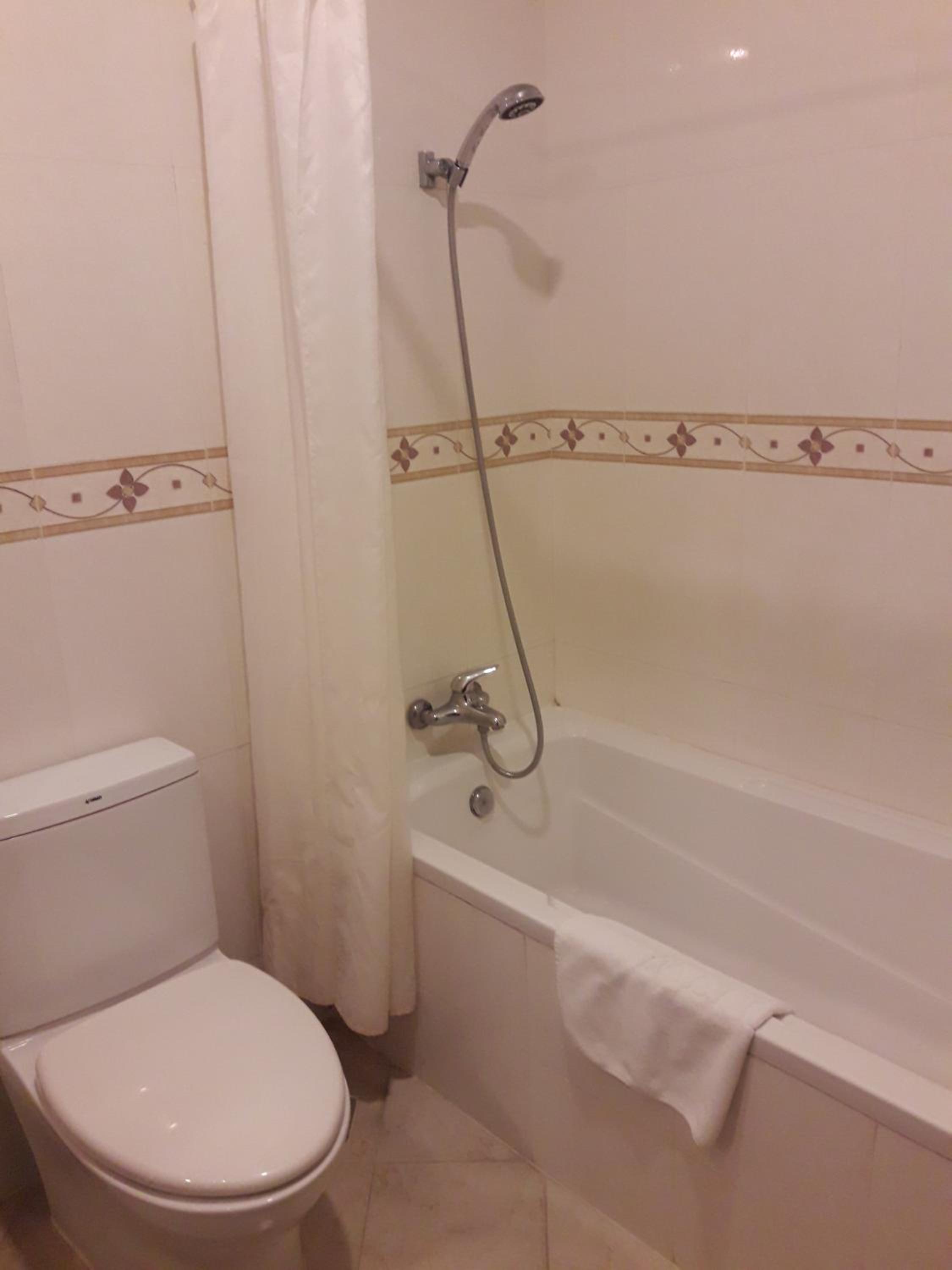 Deluxe Double Room - Photo 4