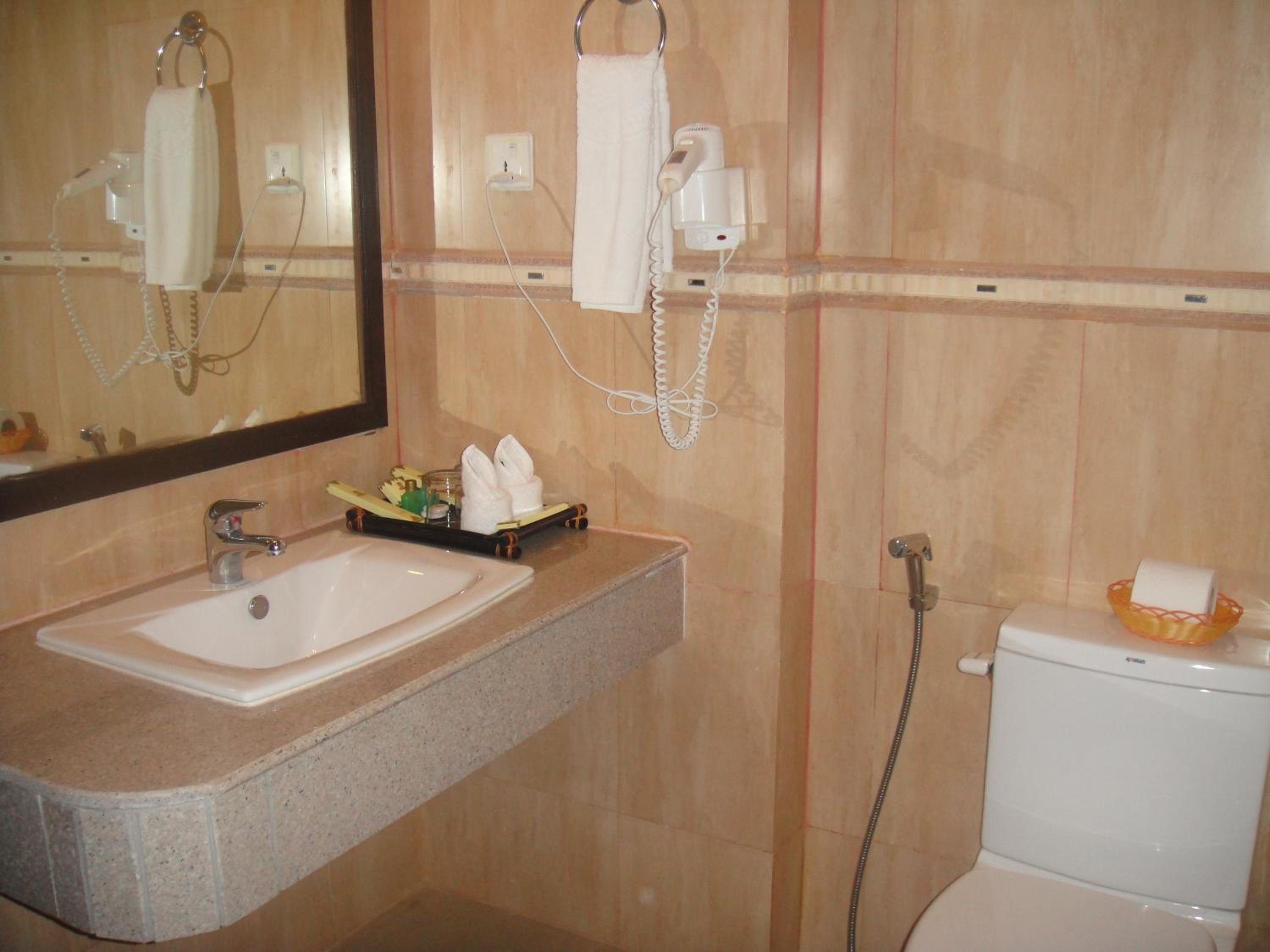 Suite - Photo 4
