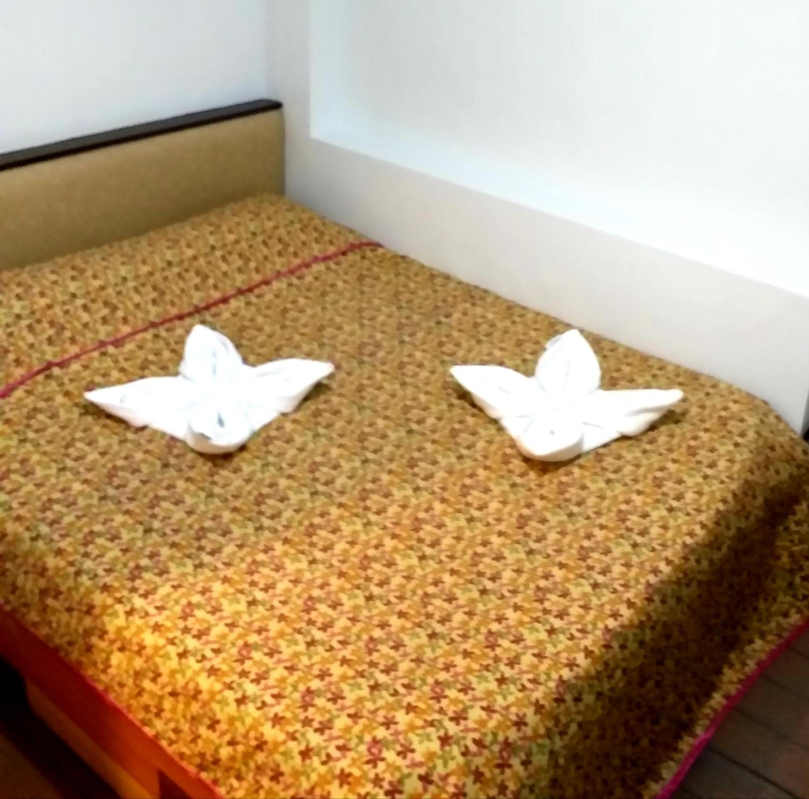 Deluxe Room - Photo 2