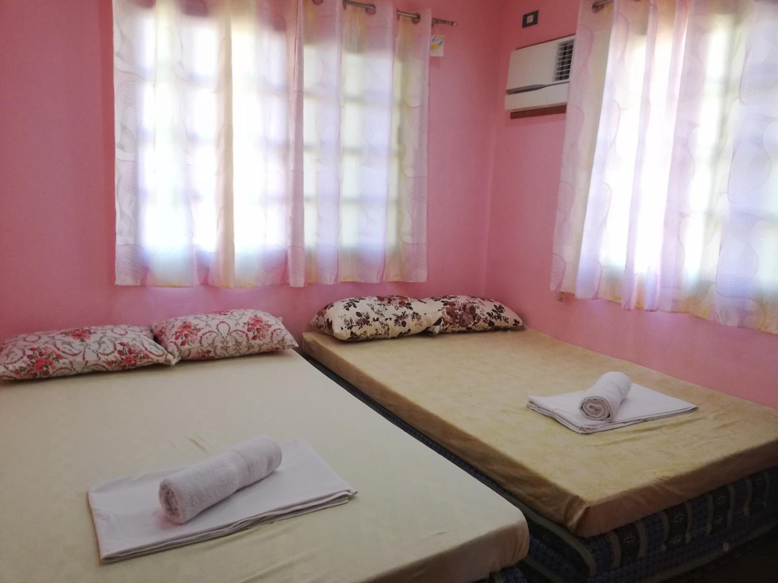 Deluxe Double or Twin Room with Garden View photo 2